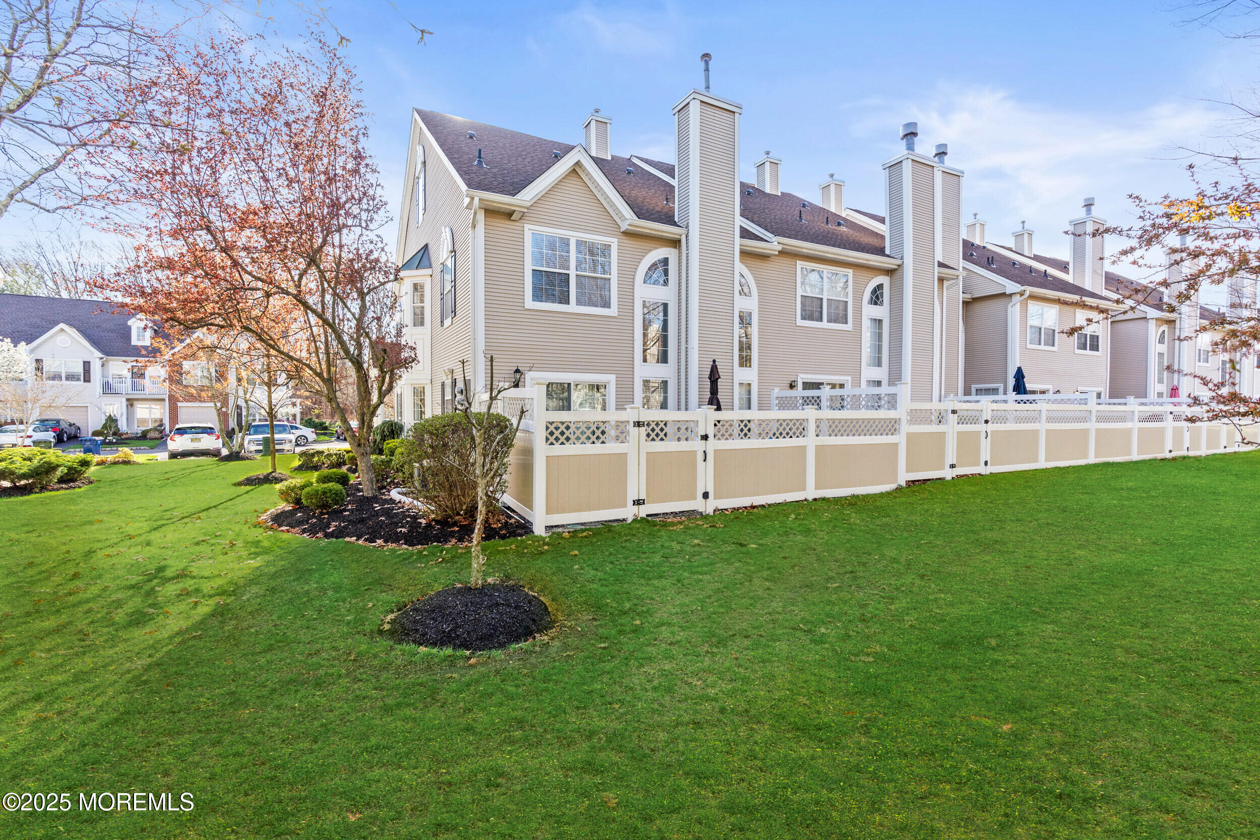 283 Daniele Drive 1006