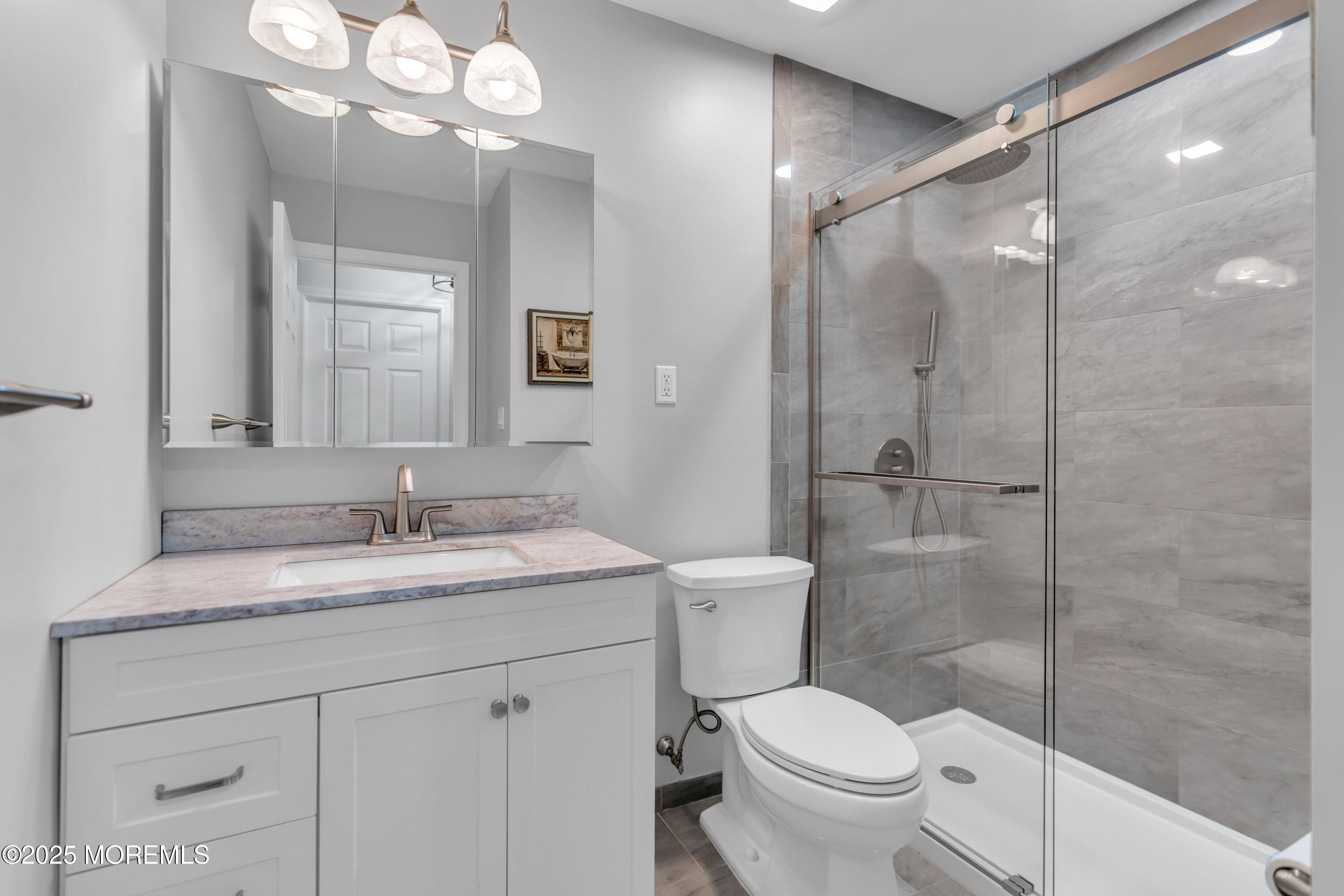 49 Juniper Place, Aberdeen, New Jersey image 33
