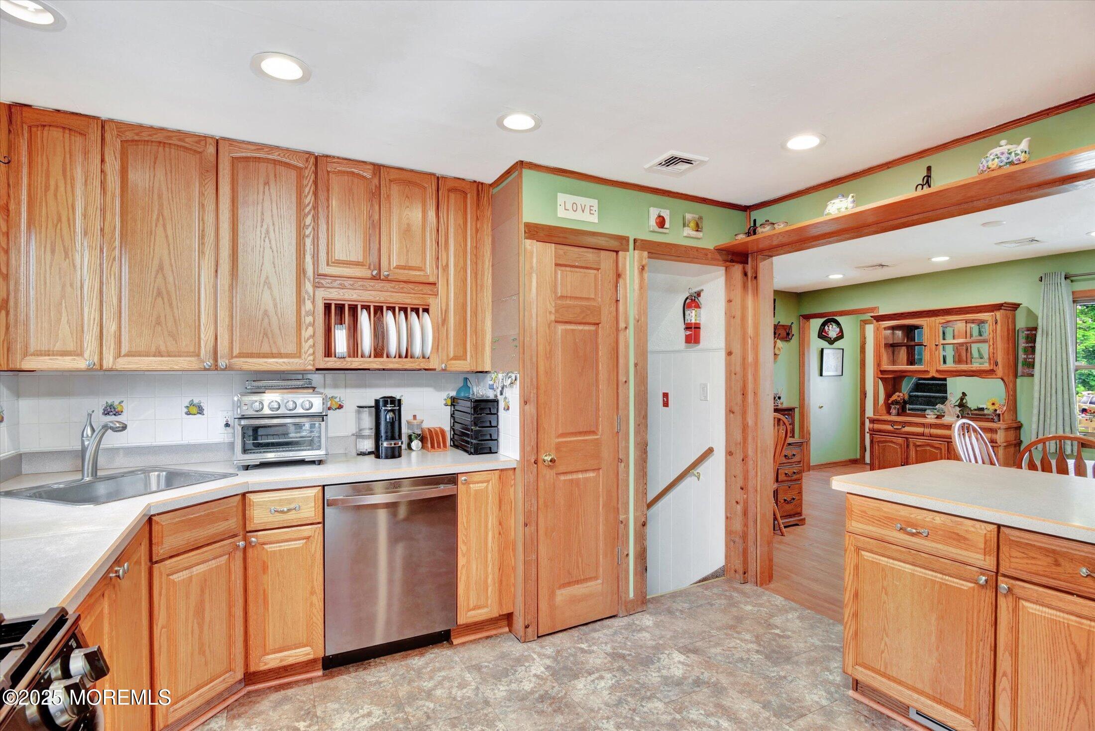 35 Evergreen Avenue, Neptune City, New Jersey image 13