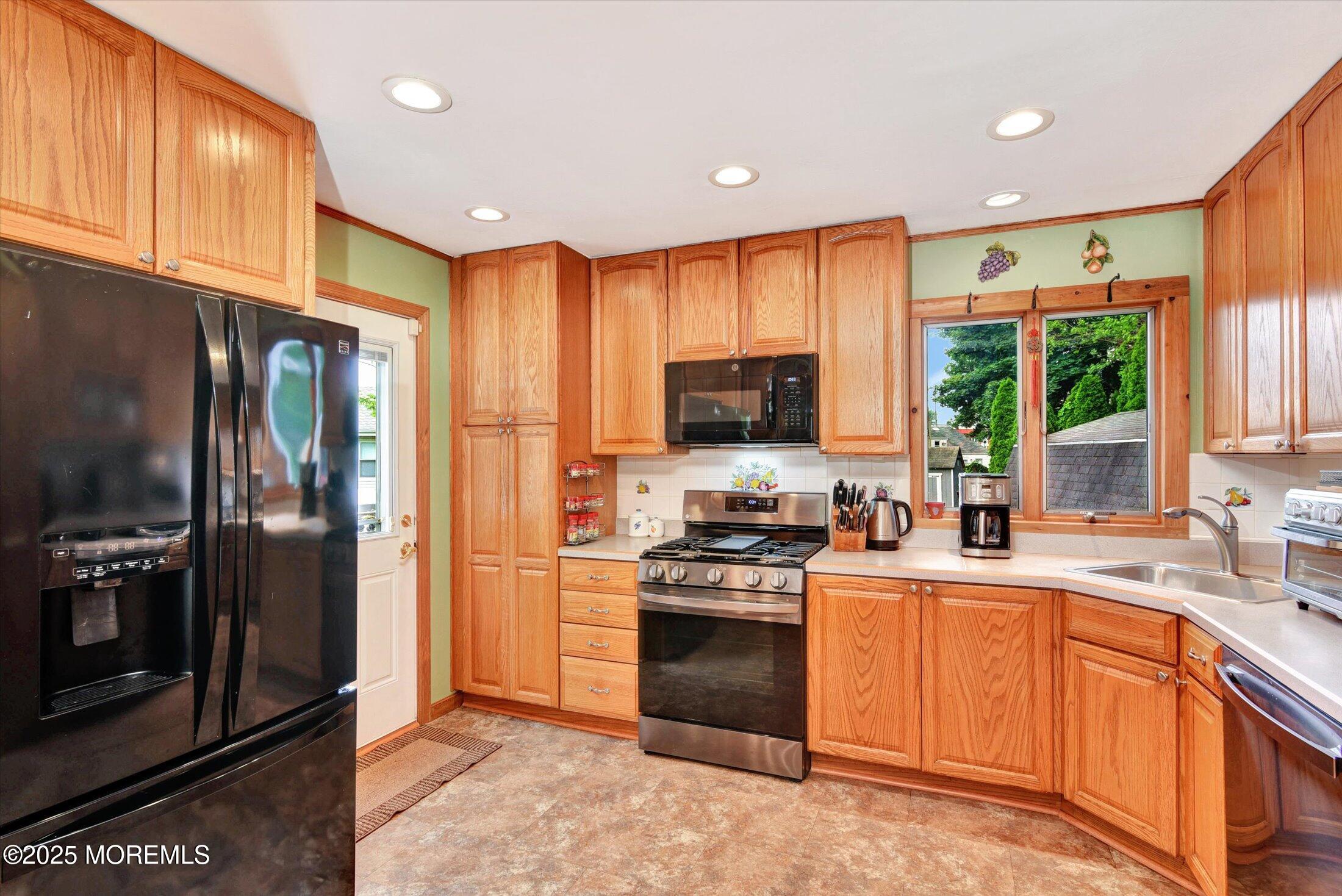 35 Evergreen Avenue, Neptune City, New Jersey image 11