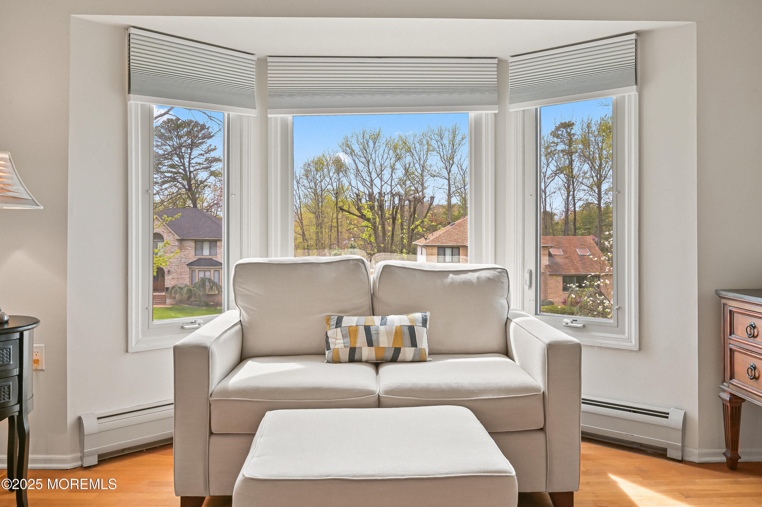 6 Cambridge Court, Manalapan, New Jersey image 30
