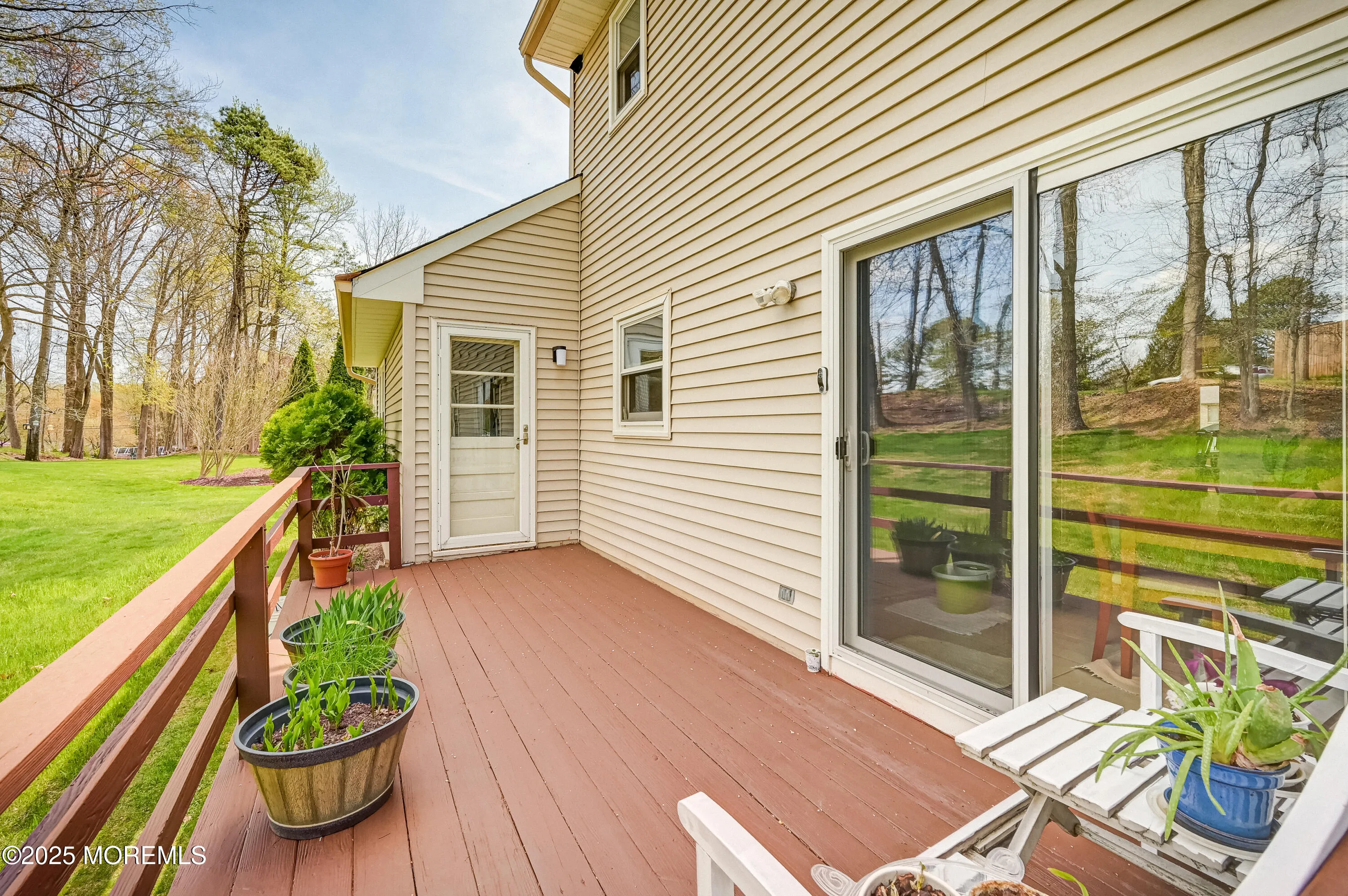 Manalapan, New Jersey 07726, United States, 5 Bedrooms Bedrooms, ,3 BathroomsBathrooms,Residential,Active,115418