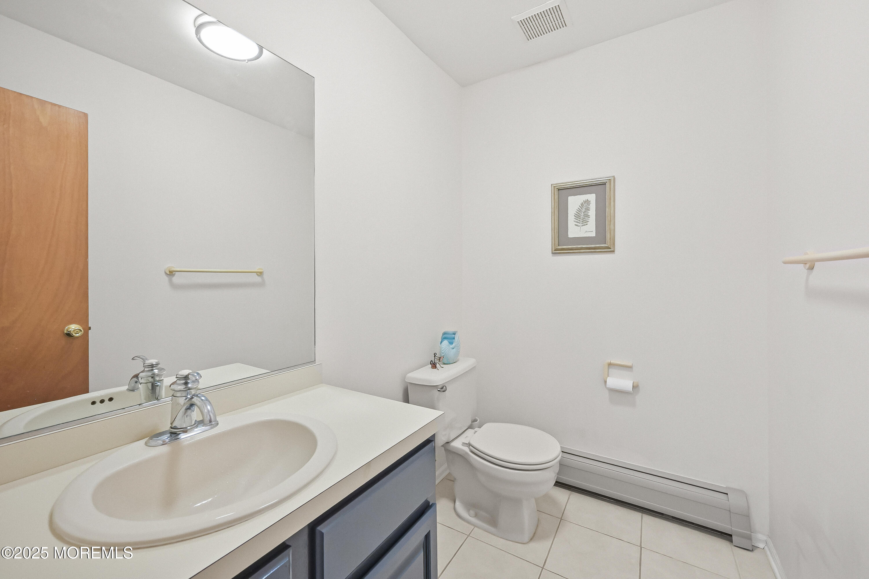6 Cambridge Court, Manalapan, New Jersey image 20