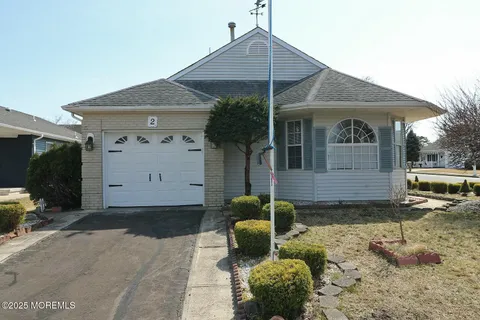MLS: 22506979