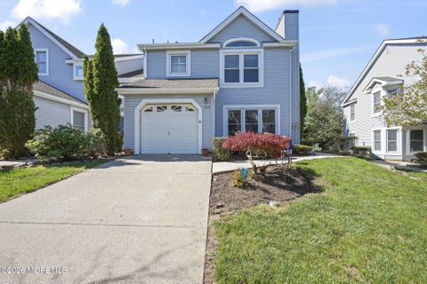 Condo For Sale - 124 Magee Court<br/> Middlesex County, East Brunswick, NJ 08816