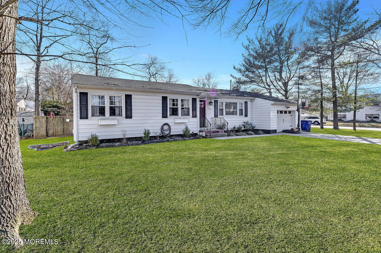 606 Carol Avenue, Oakhurst, New Jersey image 6