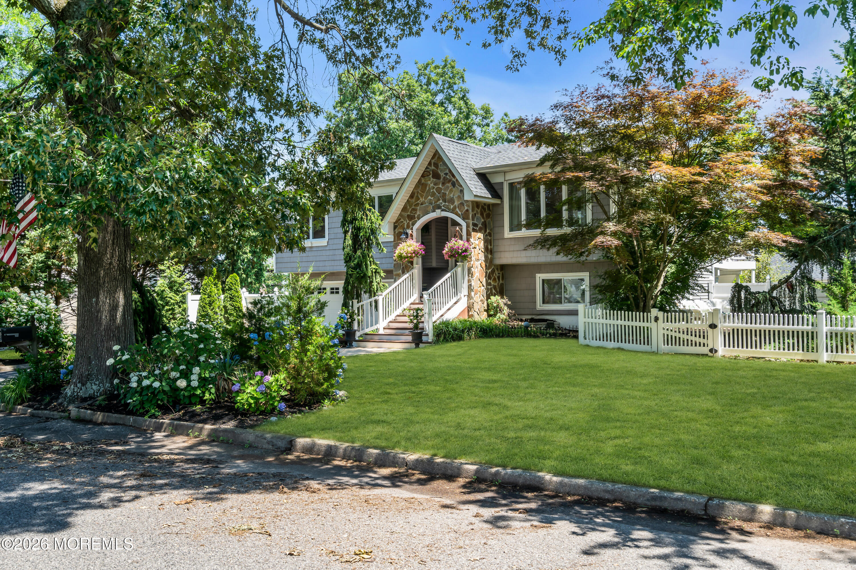 23 Layton Avenue