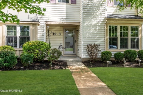 Condo For Sale - 19 Remington Drive #3<br/> Monmouth County, Freehold, NJ 07728