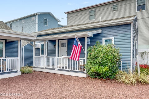 Condo For Sale - 125 Lincoln Avenue #4<br/> Ocean County, Seaside Heights, NJ 08751
