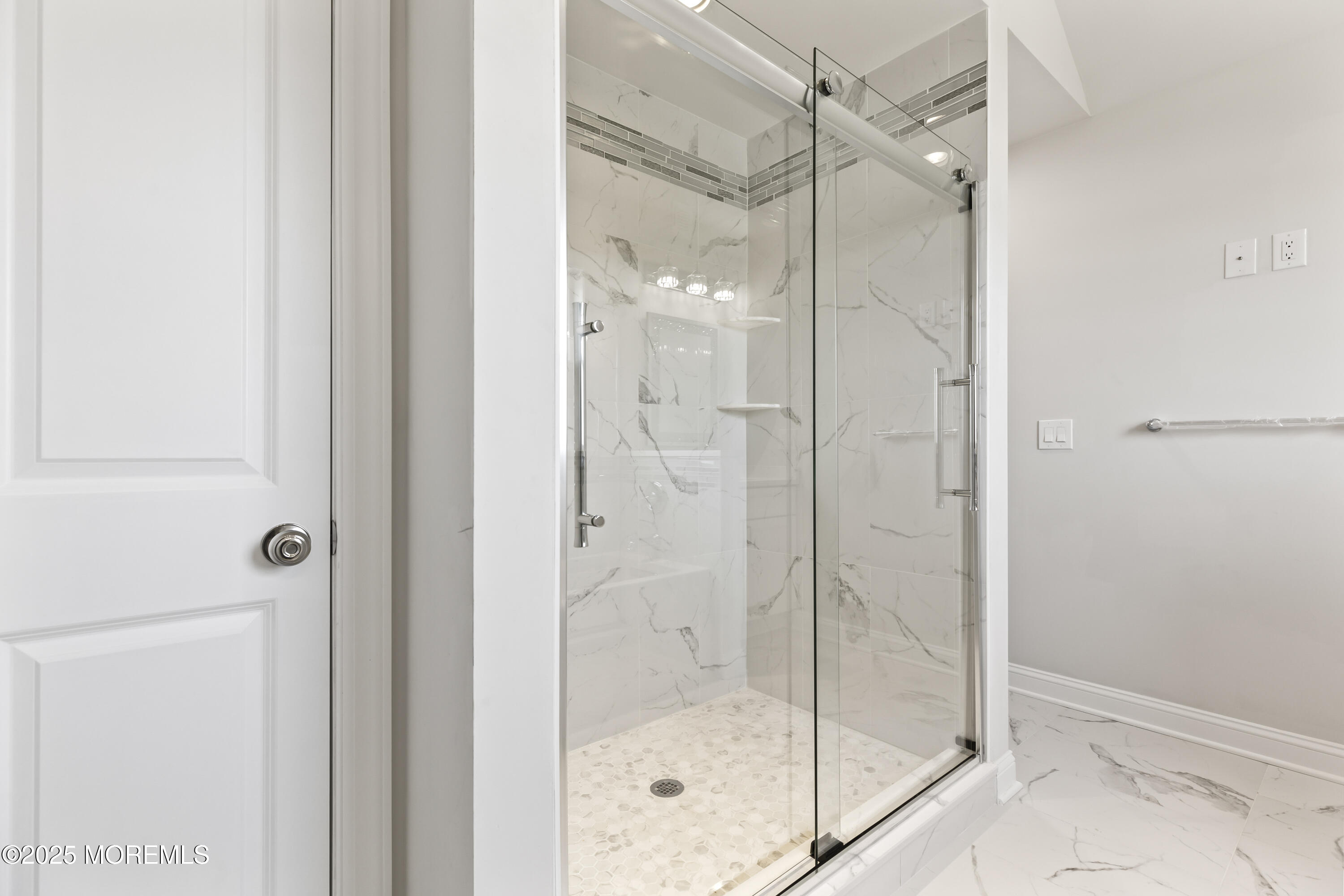 204 Morningside Avenue, Union Beach, New Jersey image 24