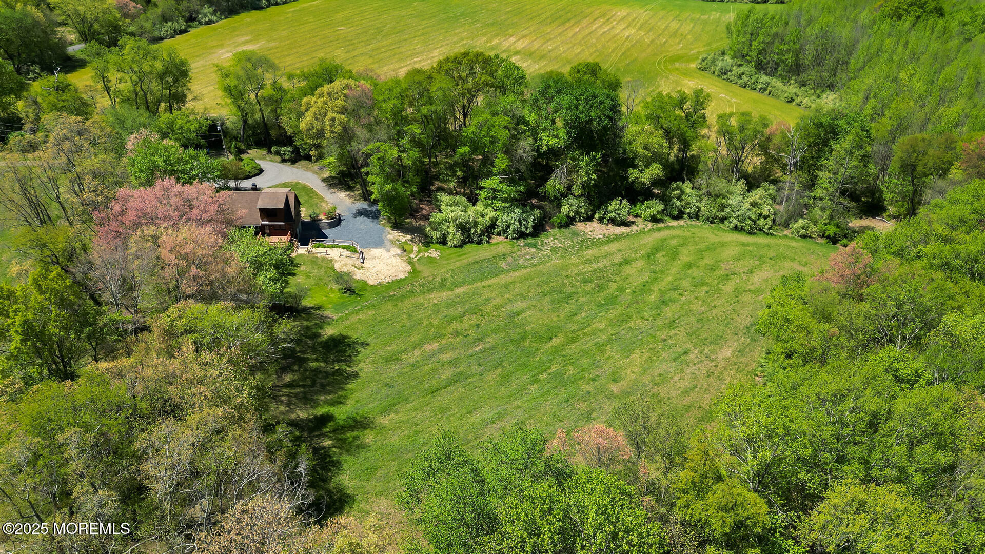 156 Baird Road, Millstone, New Jersey image 32