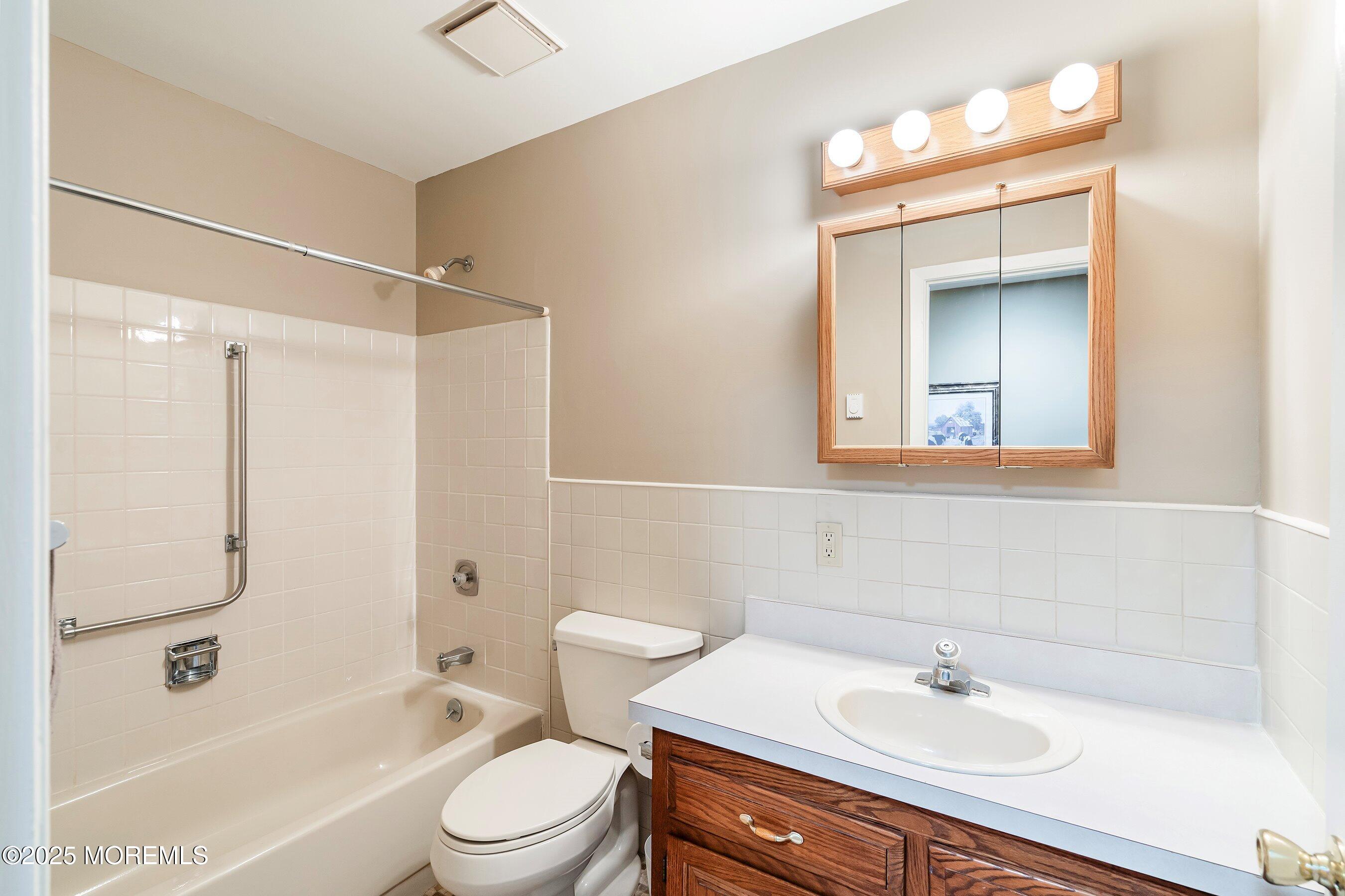 91 Birchwood Drive #B, Manchester, New Jersey image 22