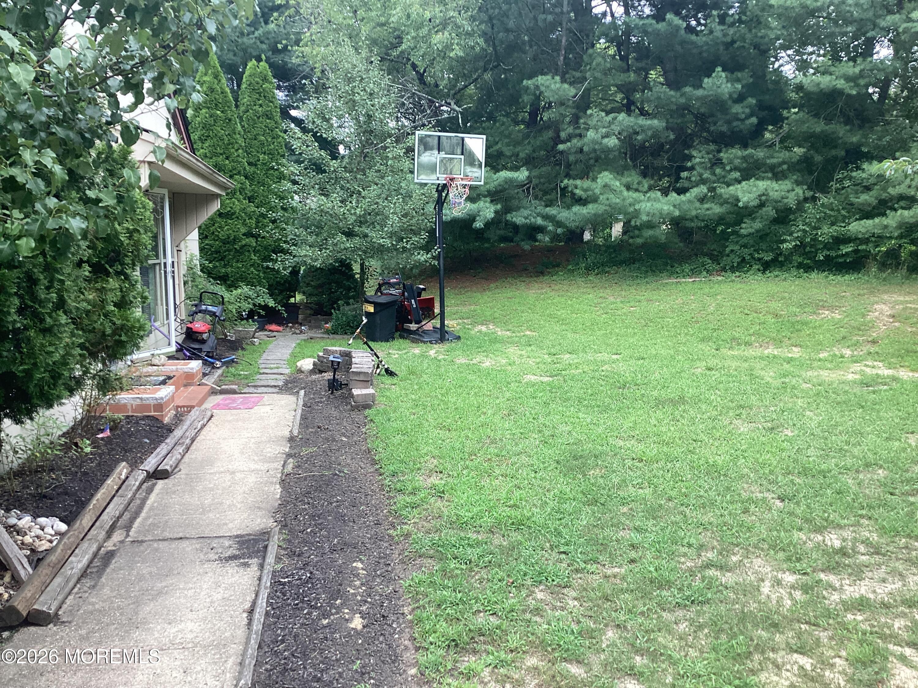 3 Botanical Way 304