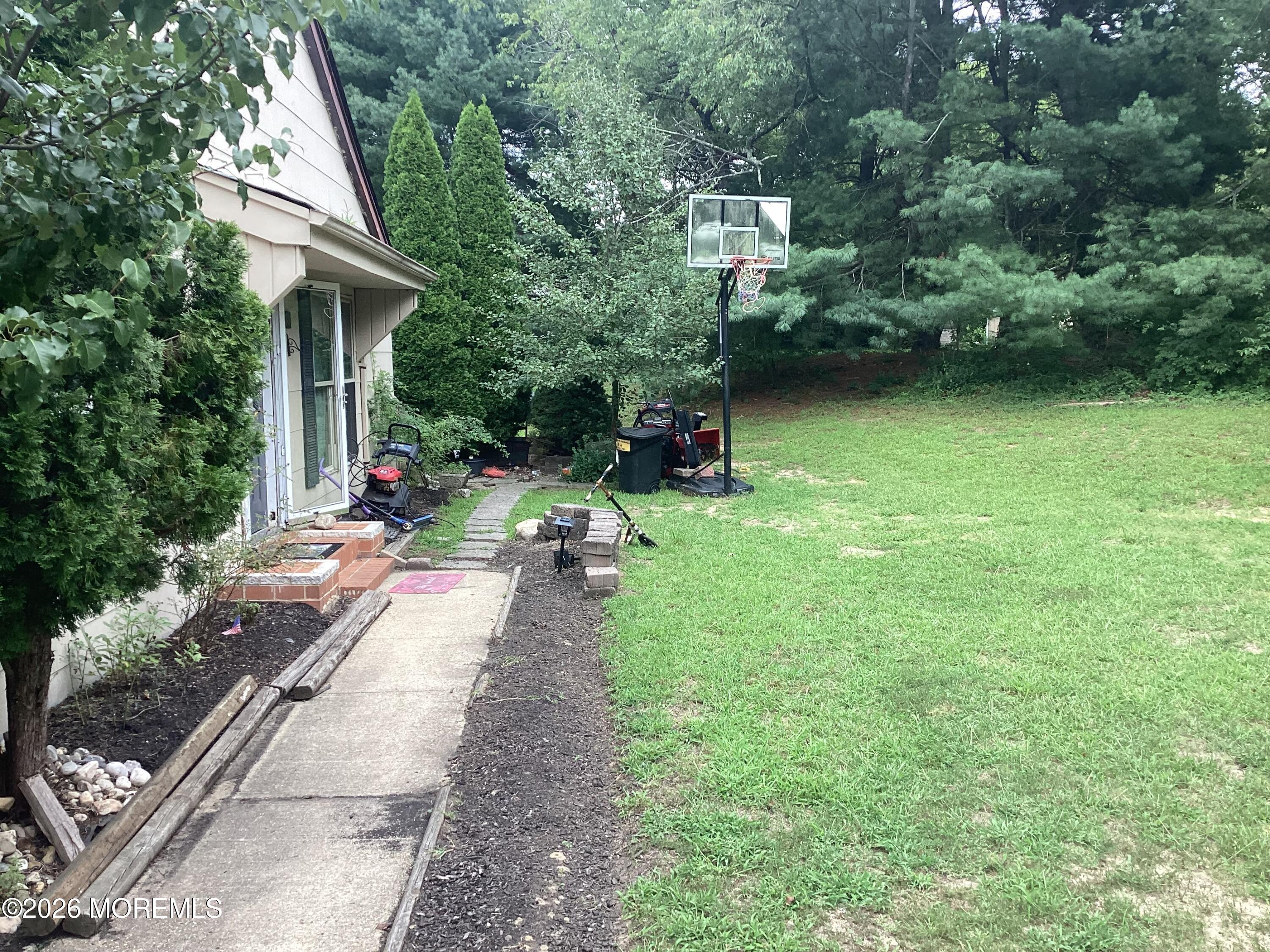 3 Botanical Way 304