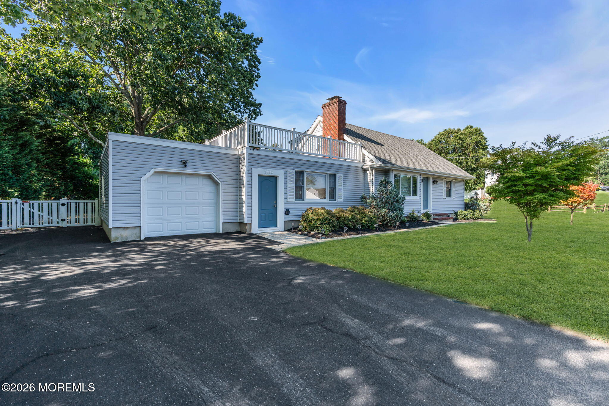 1236 Lakewood Road