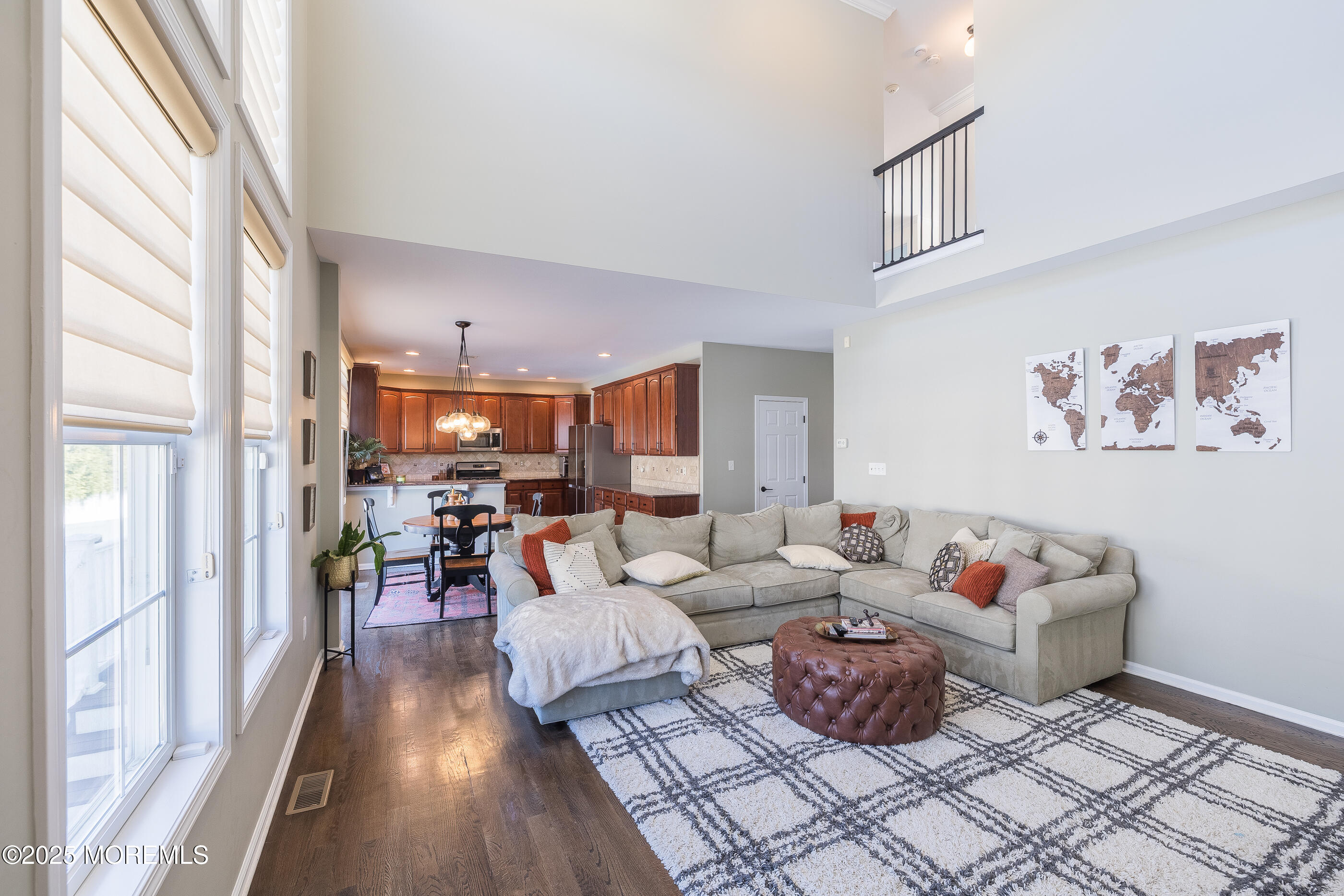 11 Elm Lane, Manalapan, New Jersey image 13