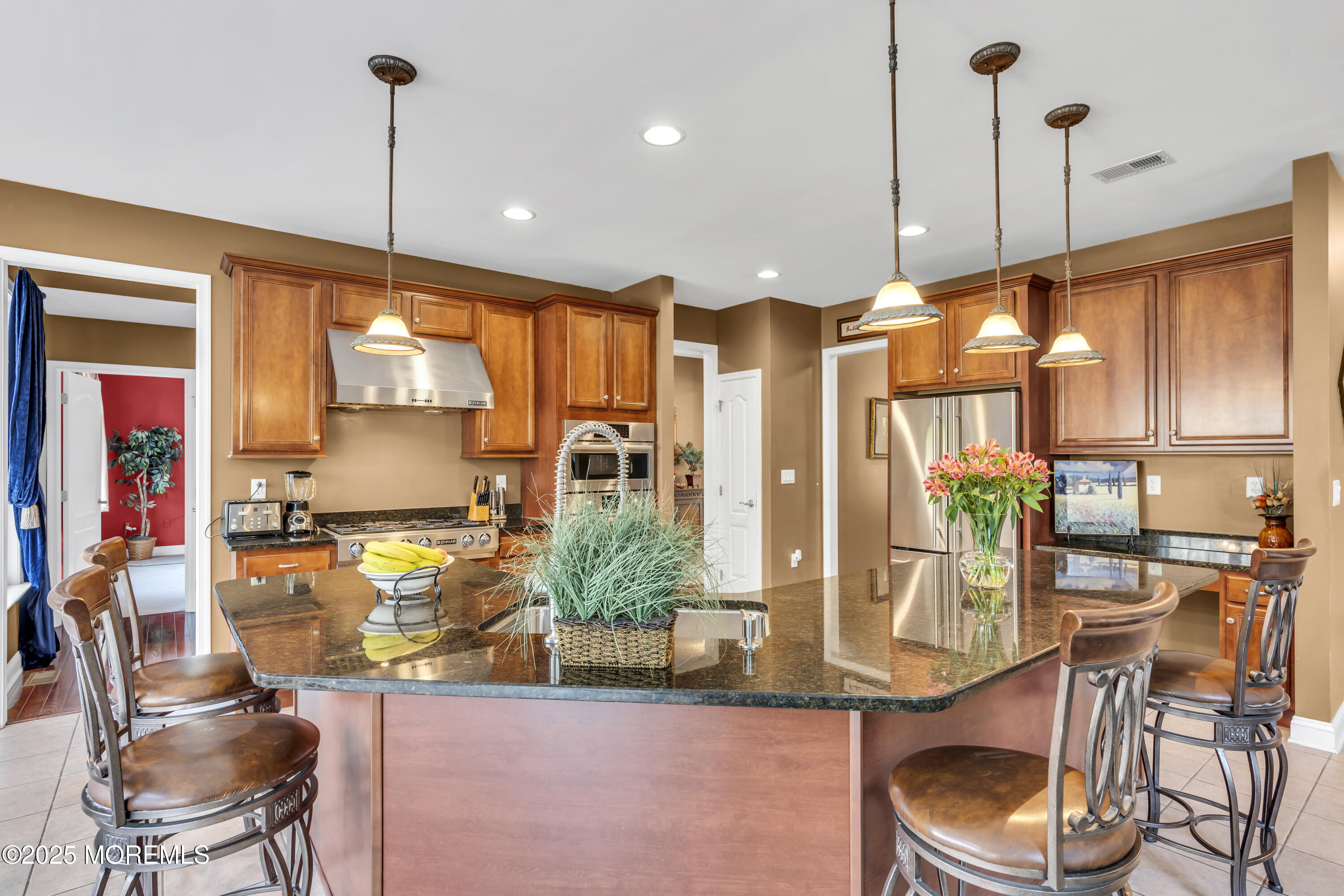 41 Hedgerow Lane, Manalapan, New Jersey image 21