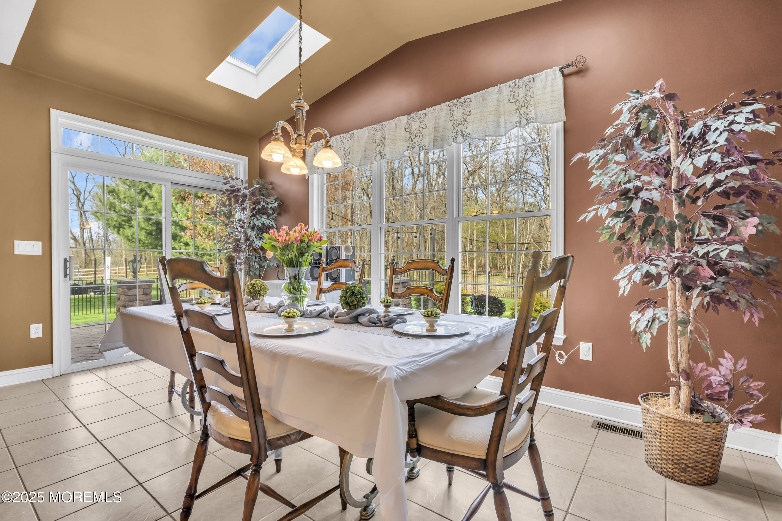 41 Hedgerow Lane, Manalapan, New Jersey image 28