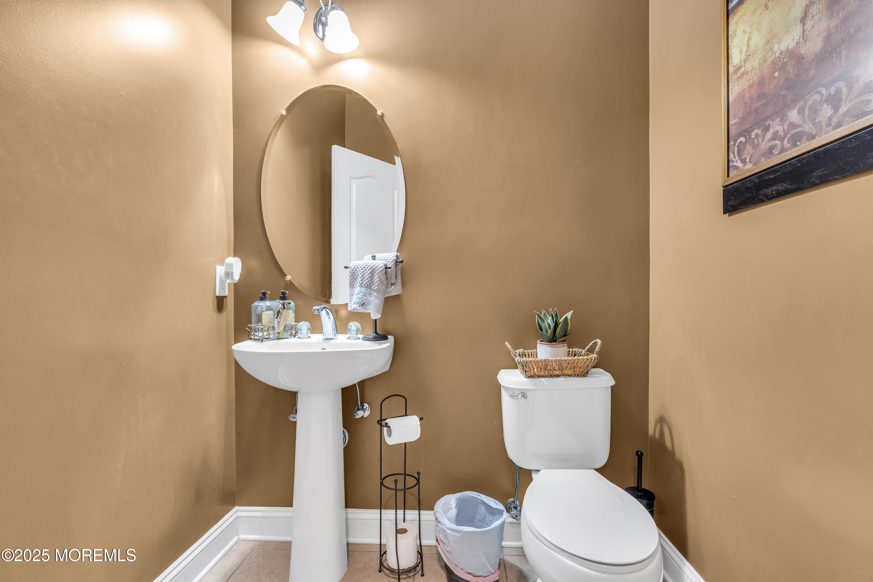 41 Hedgerow Lane, Manalapan, New Jersey image 11