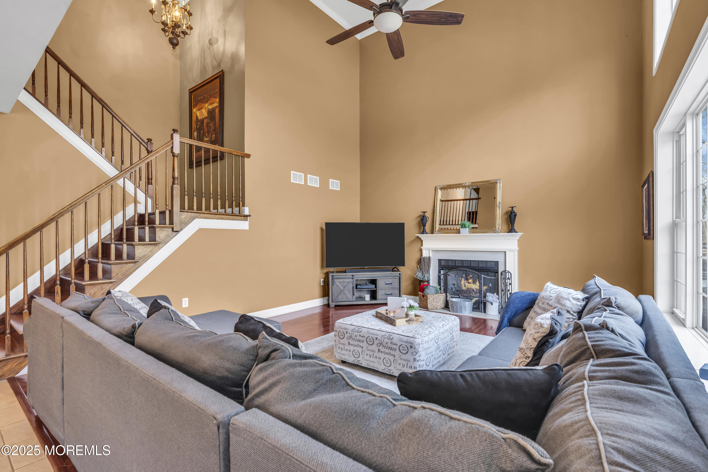 41 Hedgerow Lane, Manalapan, New Jersey image 32