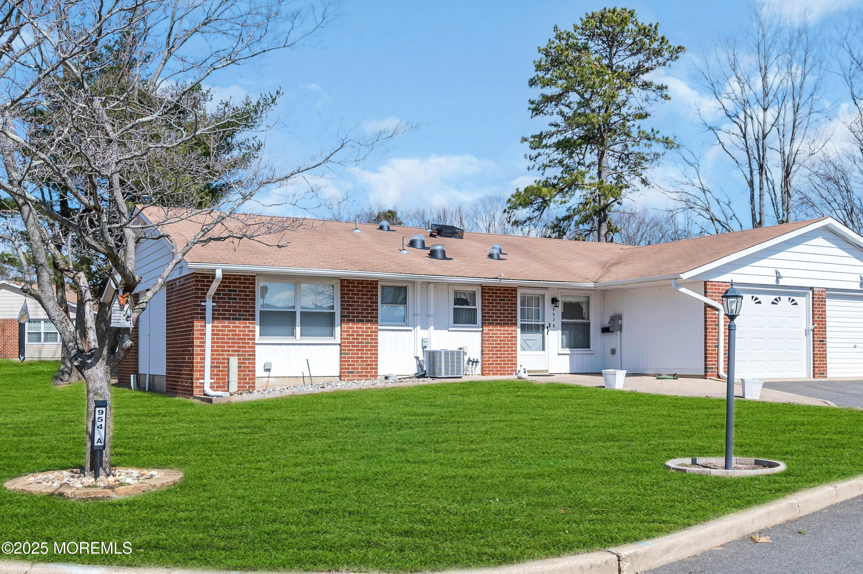 953B Aberdeen Drive, Lakewood, New Jersey image 1