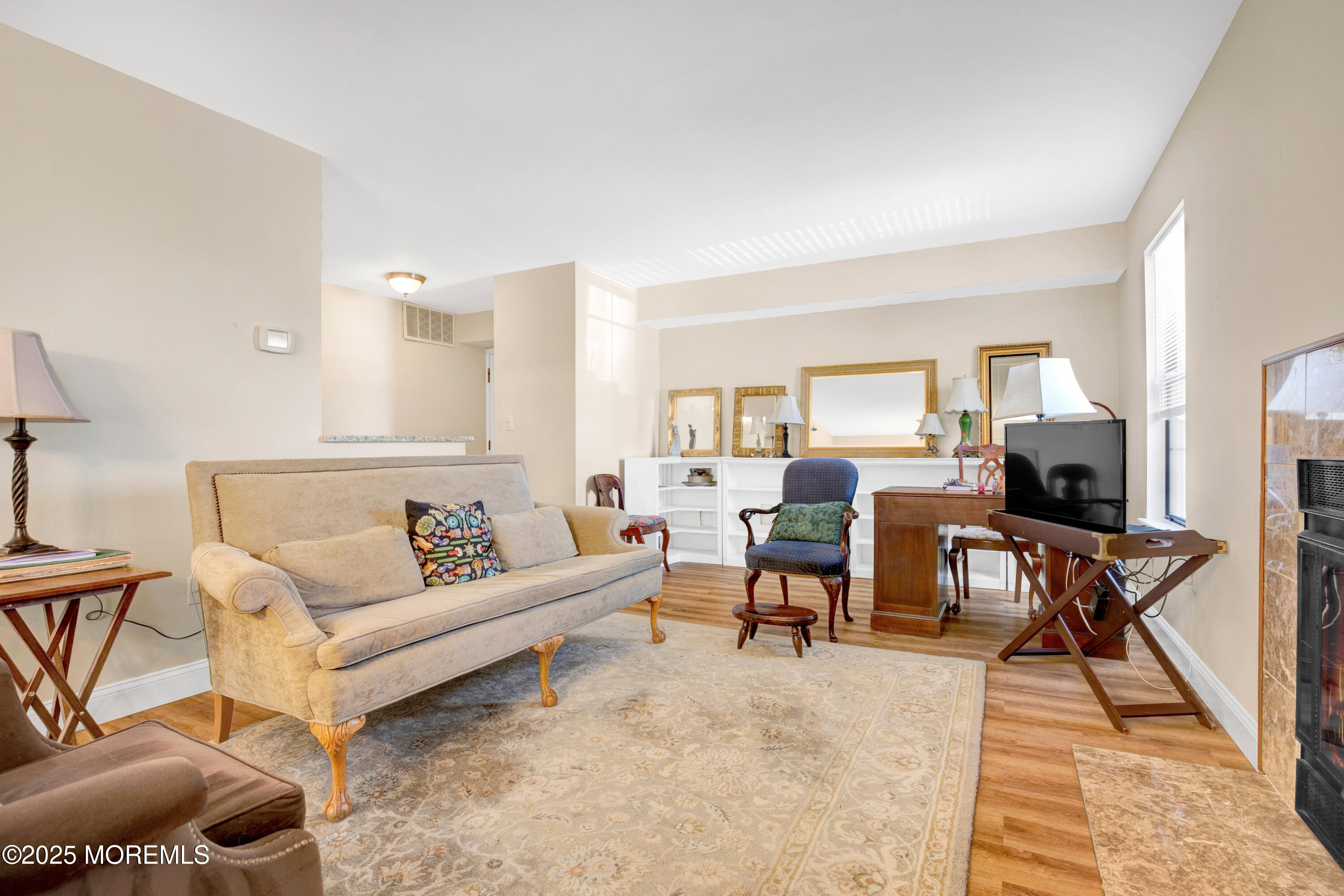 1301 Wellington Place, Aberdeen, New Jersey image 6