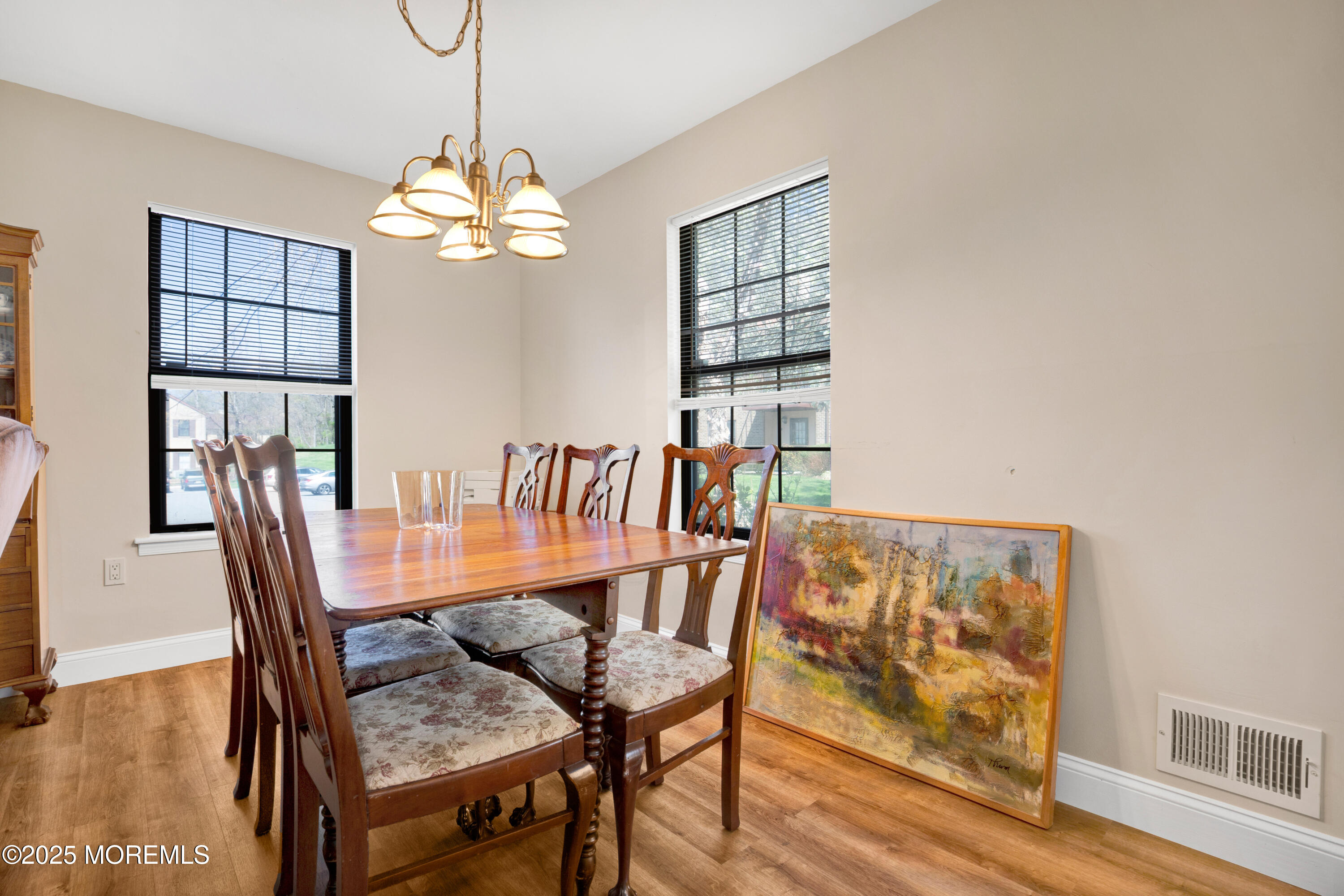 1301 Wellington Place, Aberdeen, New Jersey image 7