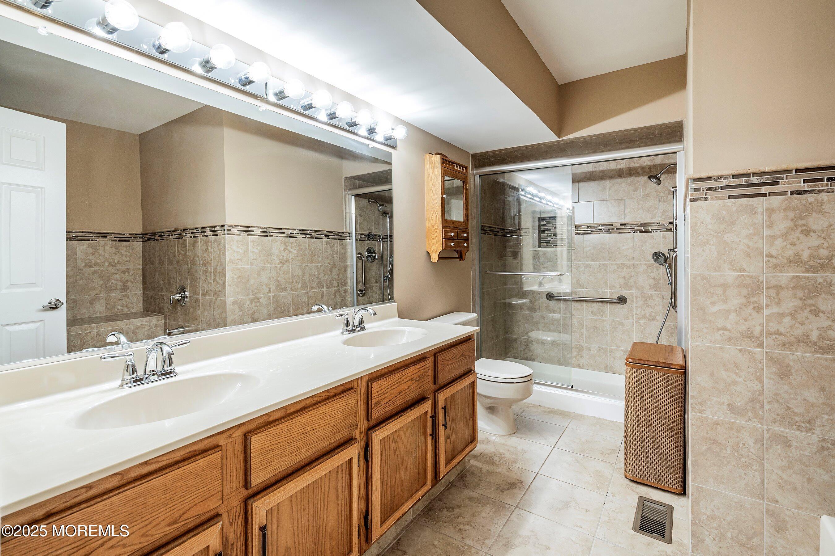 36C Canterbury Drive, Monroe Township, New Jersey image 18