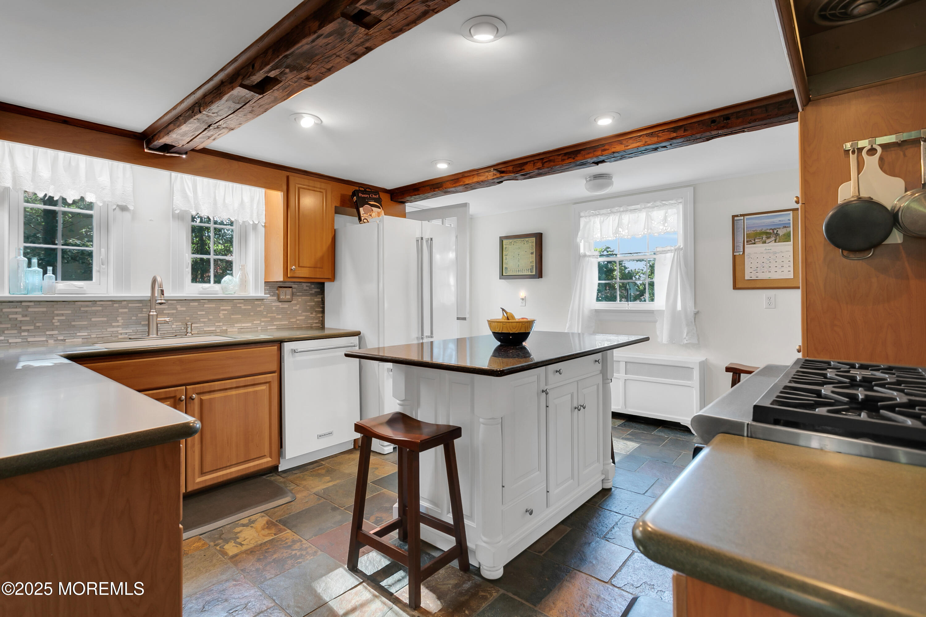 263 Cooper Road