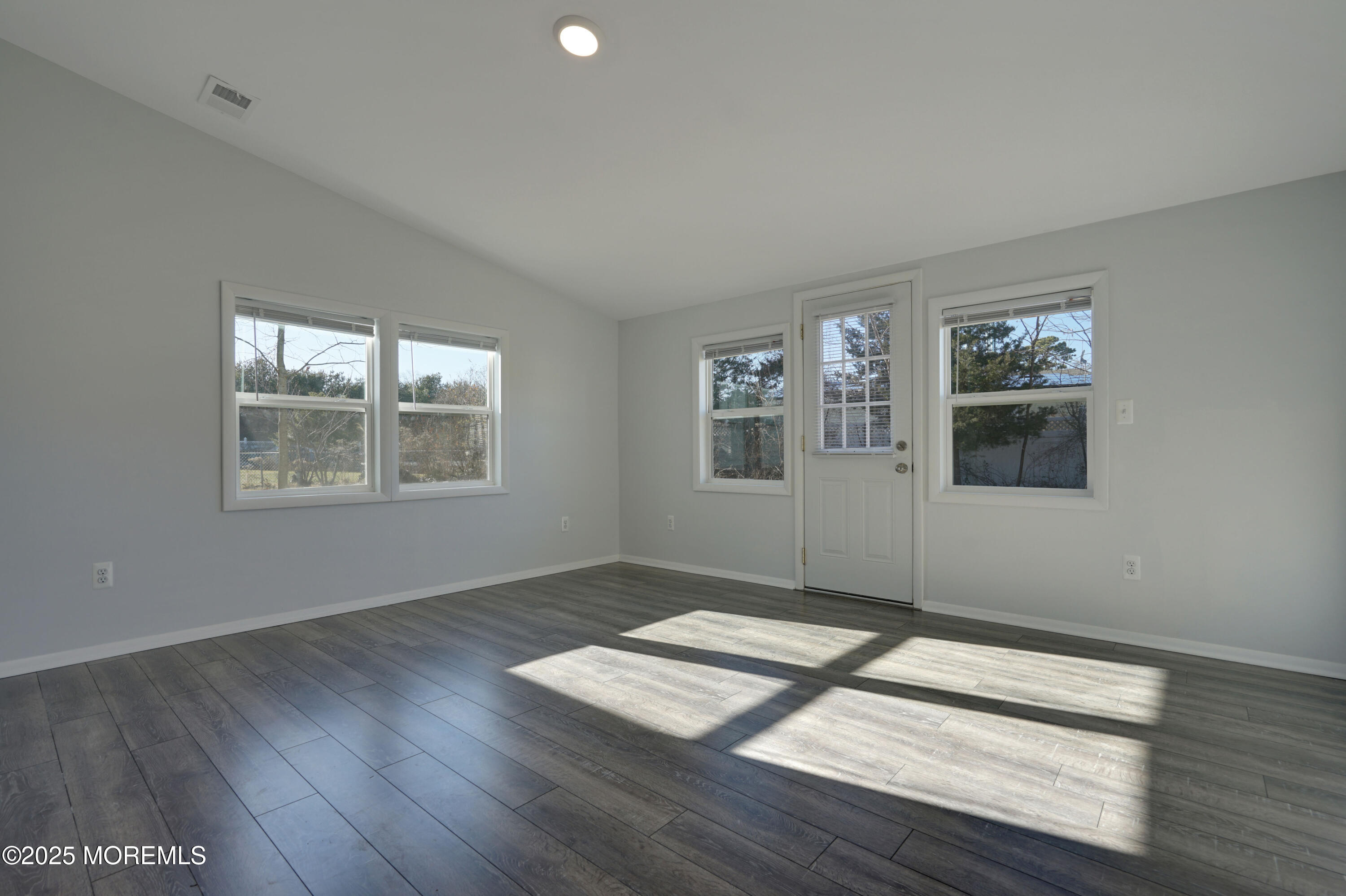 103 Dover Court, Barnegat, New Jersey image 13