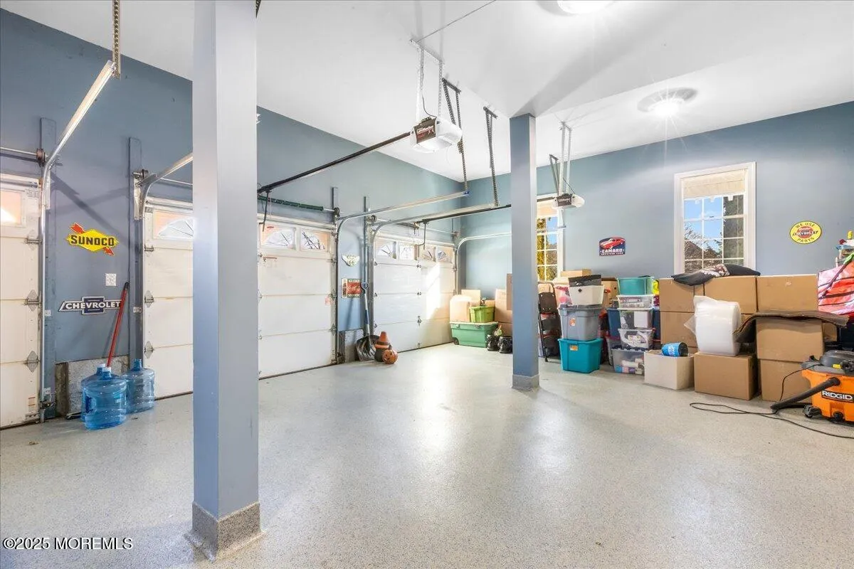 Freehold, New Jersey 07728, United States, 5 Bedrooms Bedrooms, ,6 BathroomsBathrooms,Residential,Pending,10405