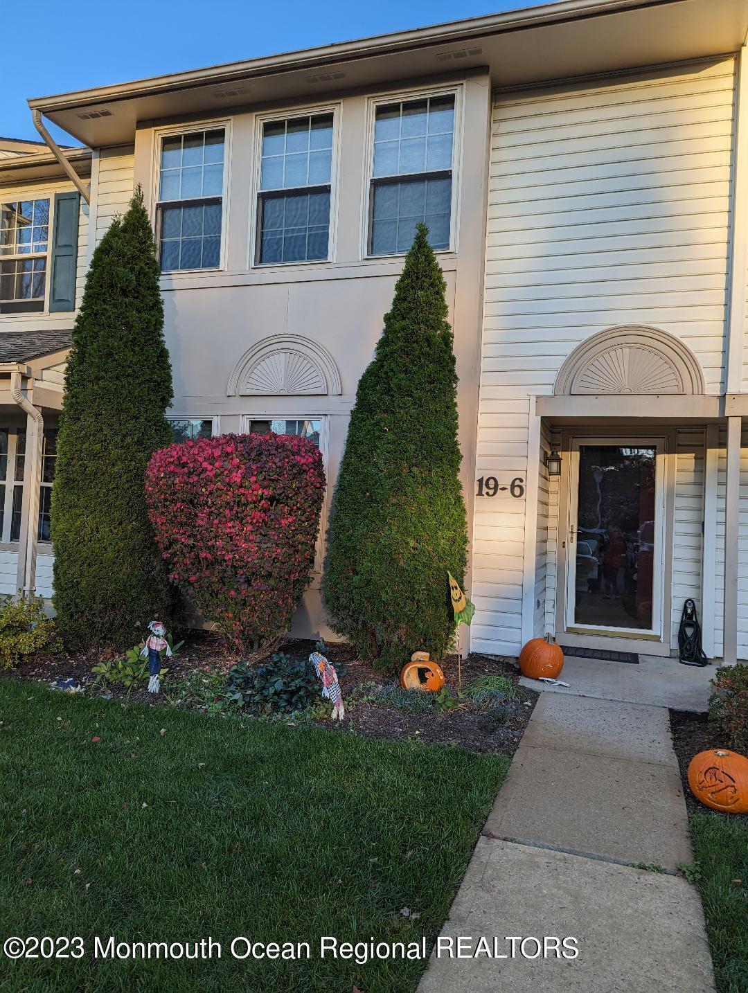 19-6 Remington Drive #6, Freehold, New Jersey image 1