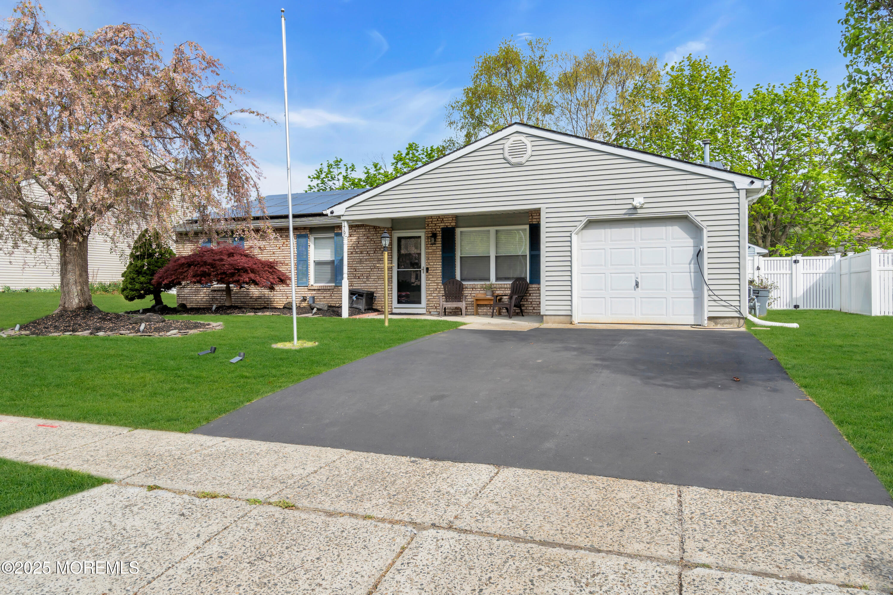 179 Ravenwood Boulevard, Barnegat, New Jersey image 9