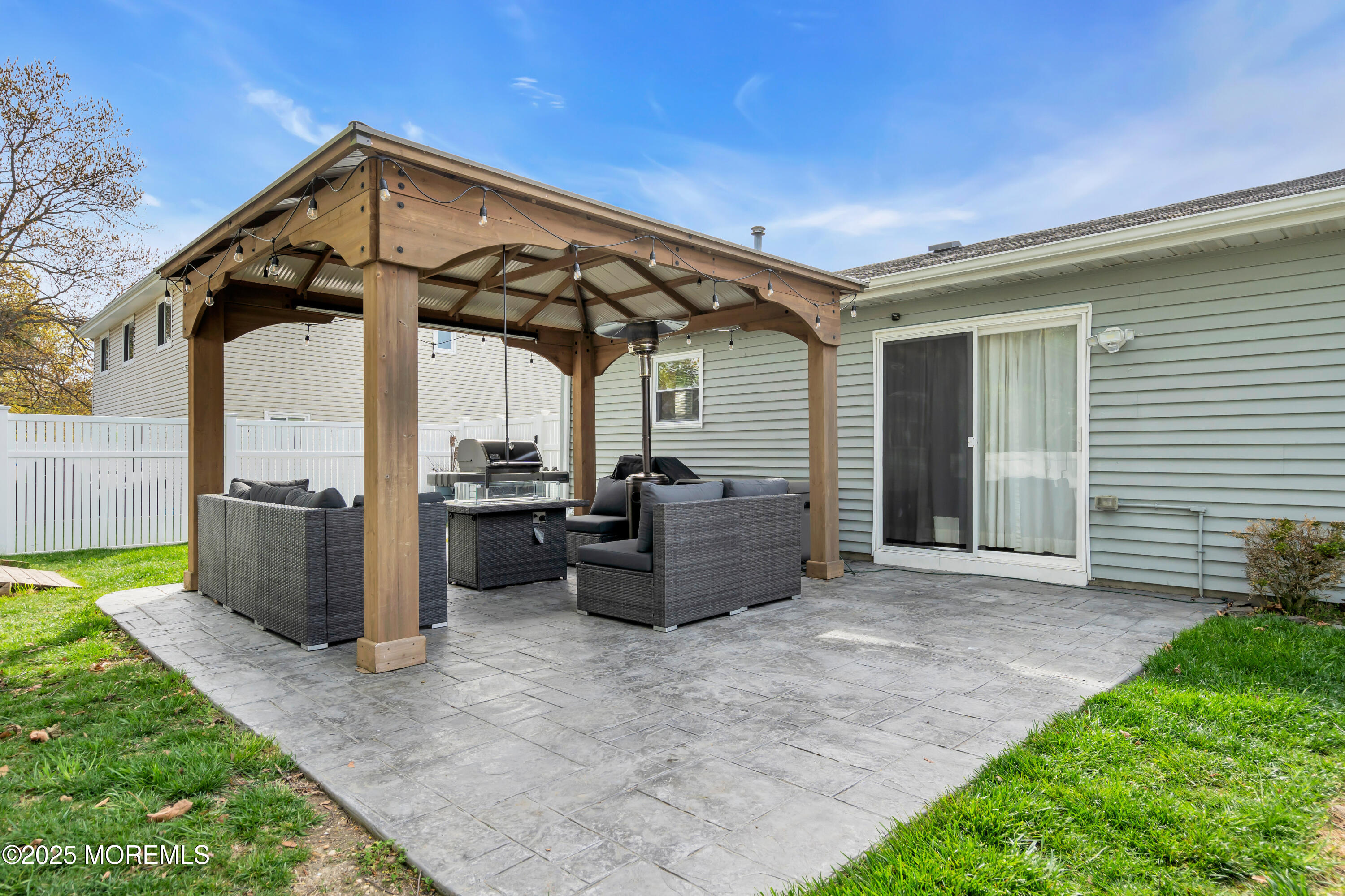 179 Ravenwood Boulevard, Barnegat, New Jersey image 21