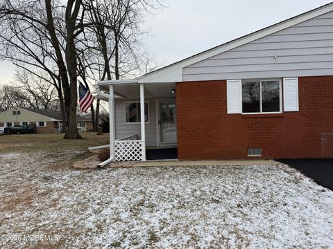 22 C Robin Street Manchester NJ 08759