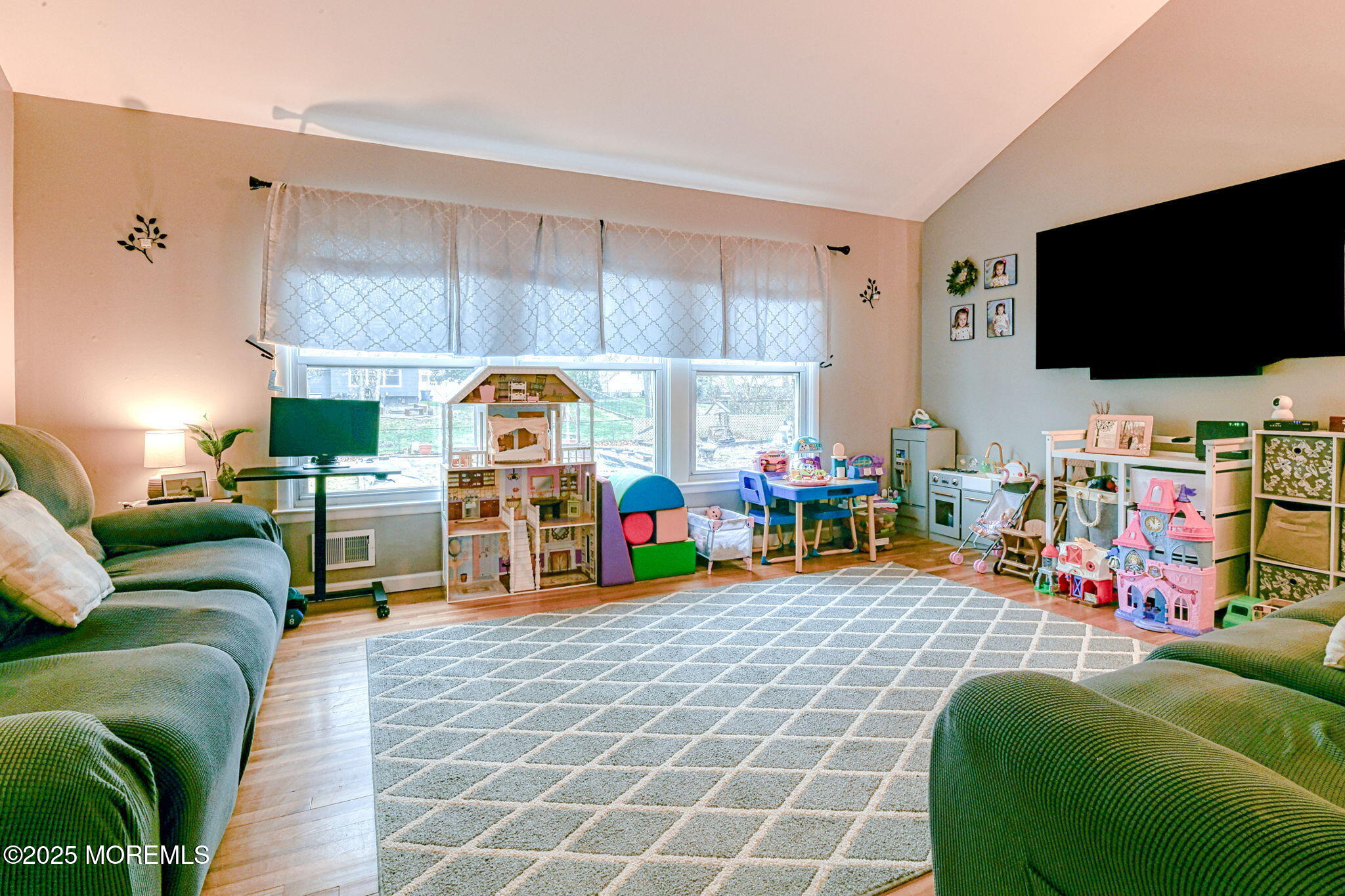 13 Forrest Hill Drive, Howell, New Jersey image 12