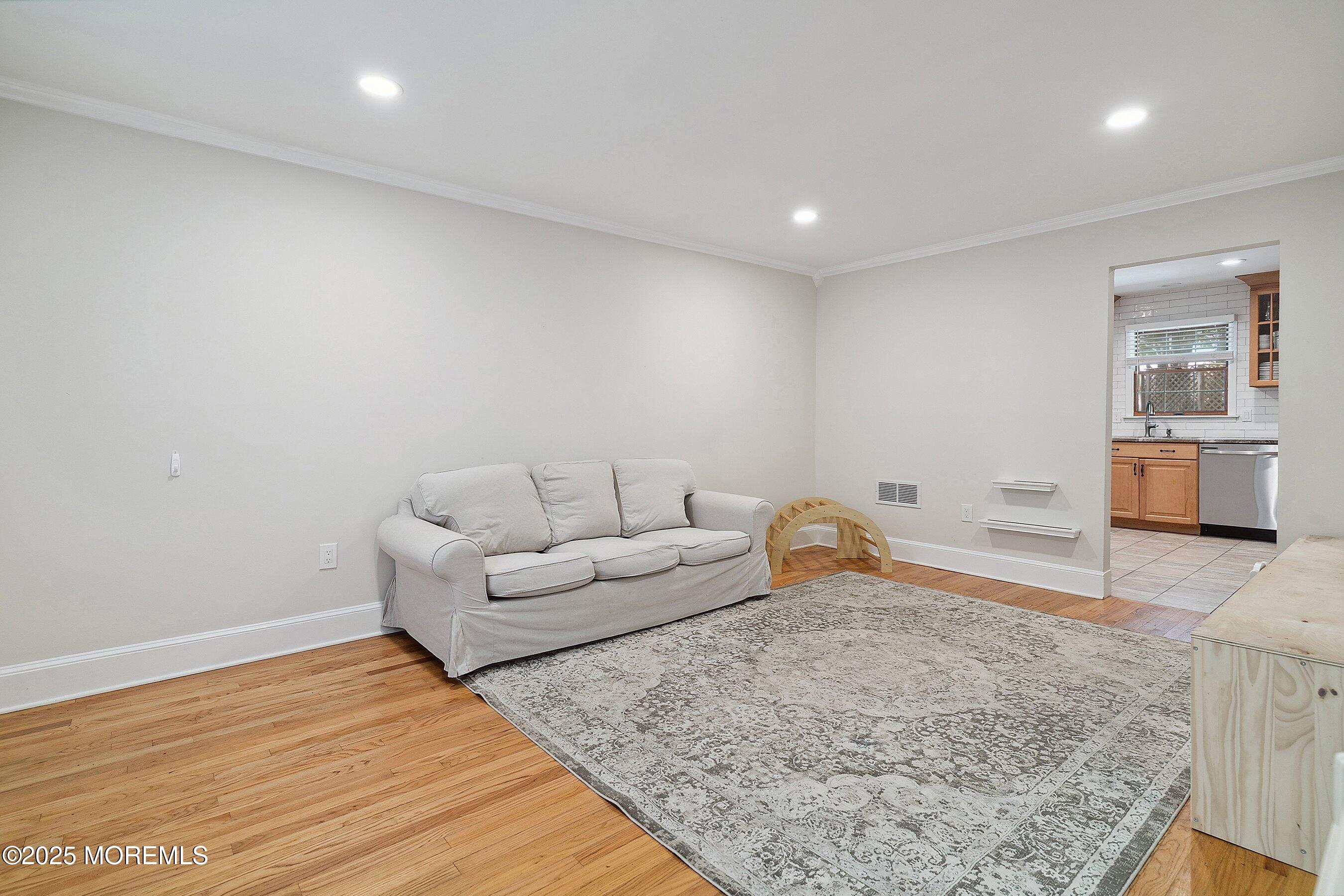103 Mercer Avenue, Manahawkin, New Jersey image 8