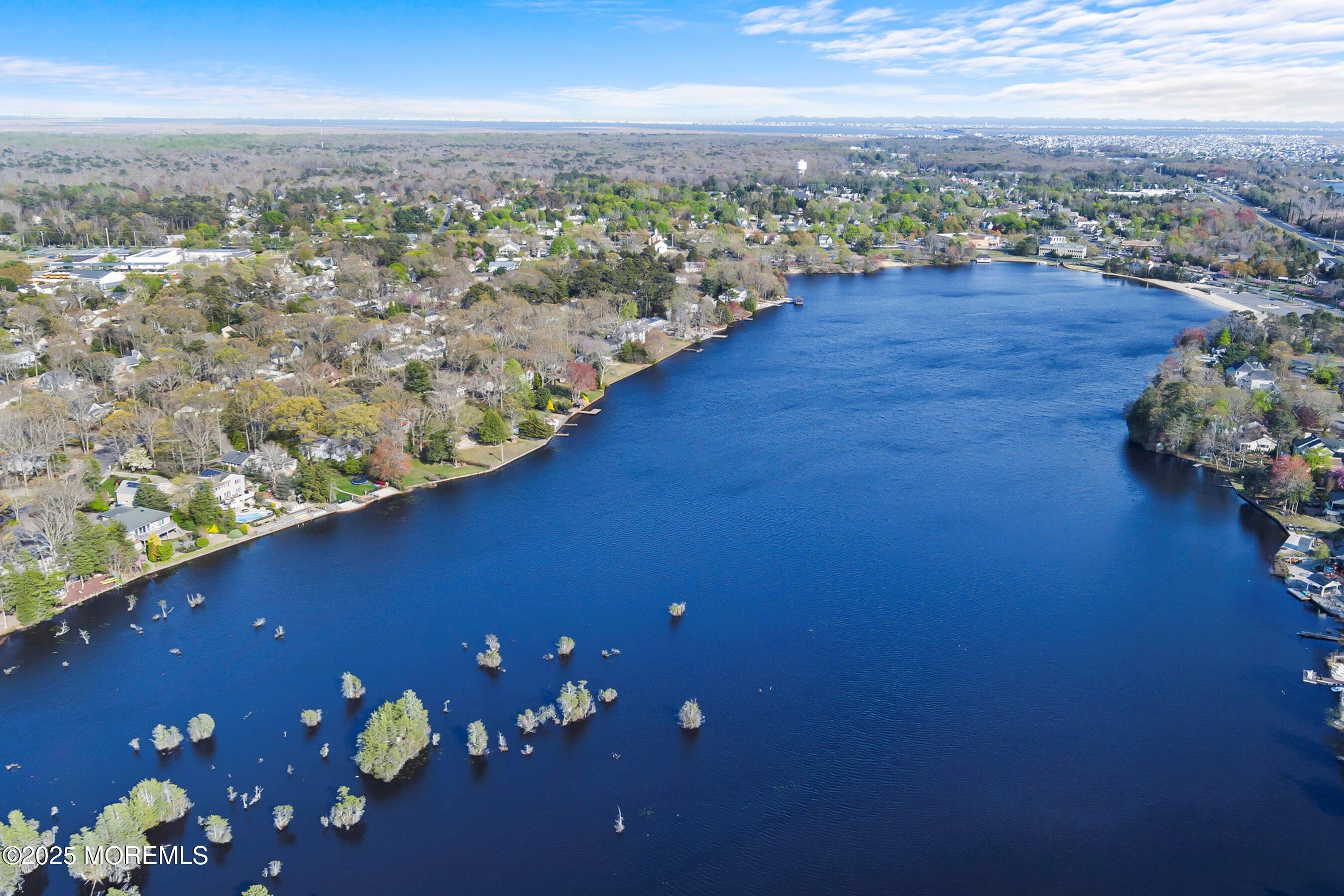 103 Mercer Avenue, Manahawkin, New Jersey image 41