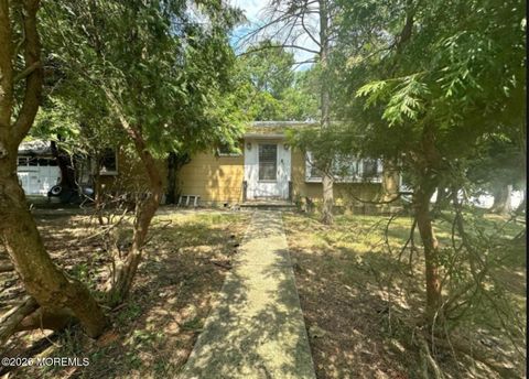 420 Bellwood Avenue Asbury NJ 08802