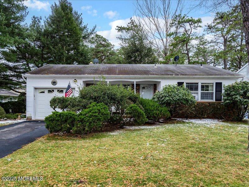 1 Manassas Drive, Toms River, New Jersey image 2