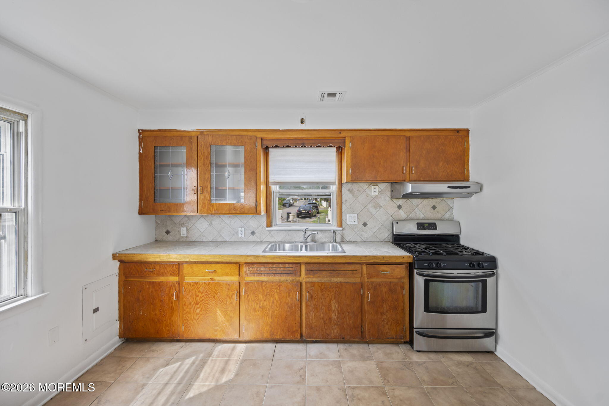 21 N Shore Street