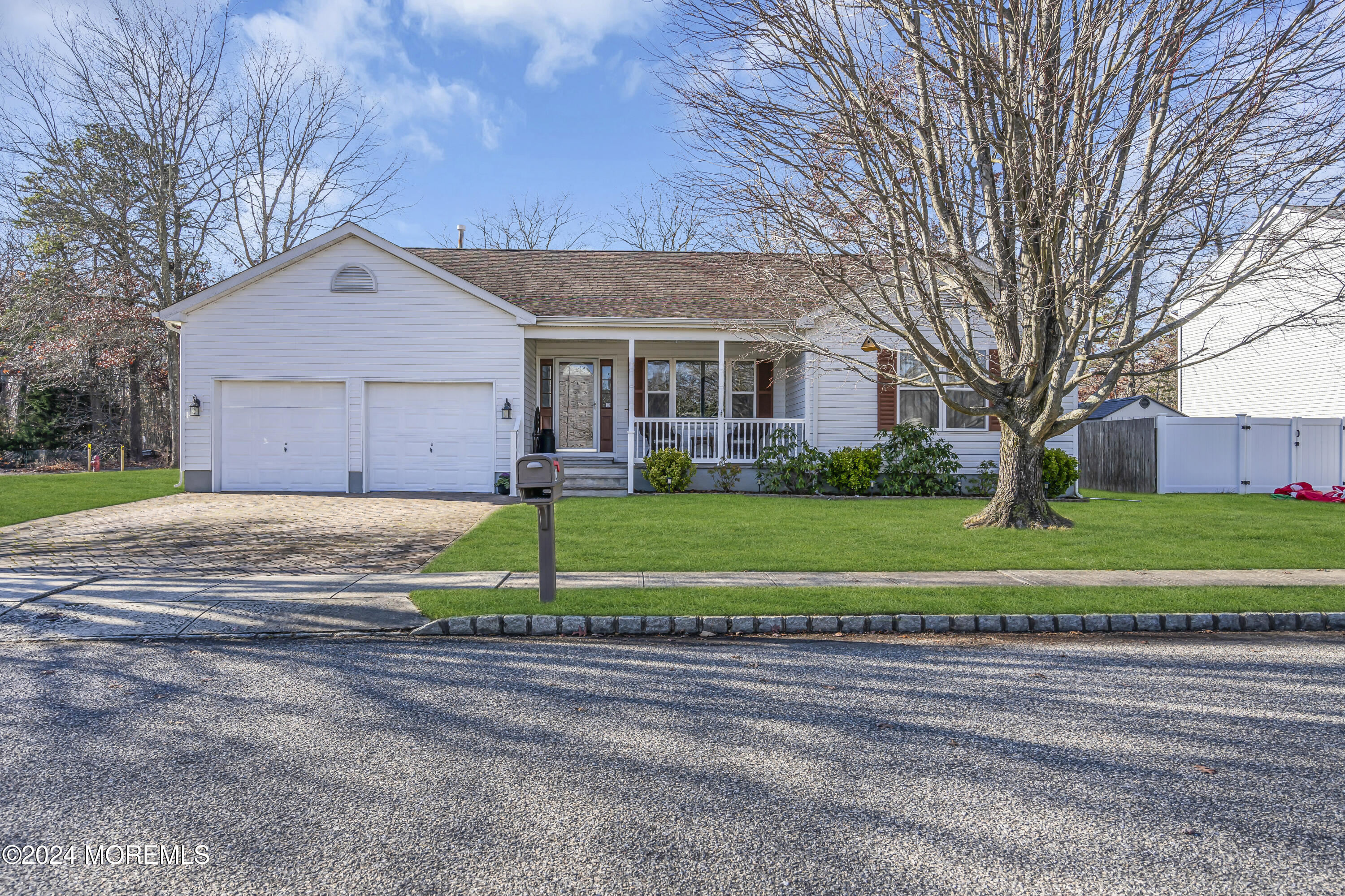 12 Brentwood Drive, Bayville, New Jersey image 3