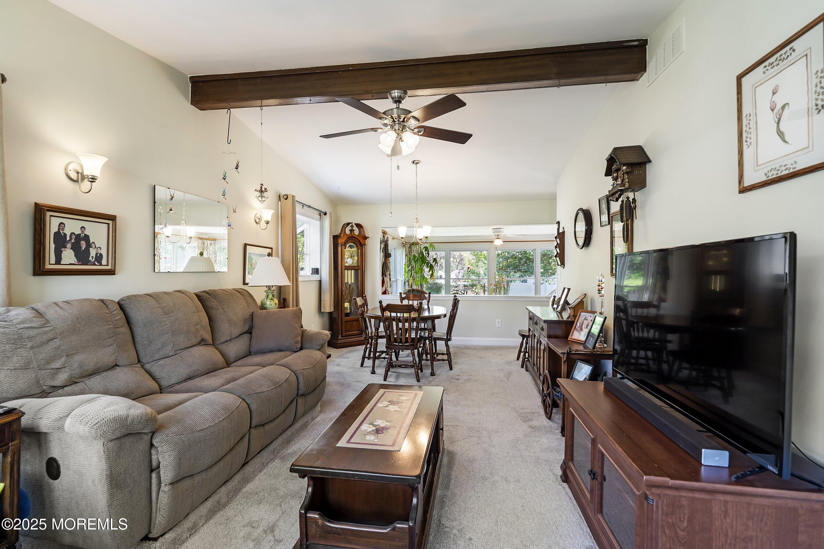 17 Chestnut Hill Drive, Toms River, New Jersey image 6