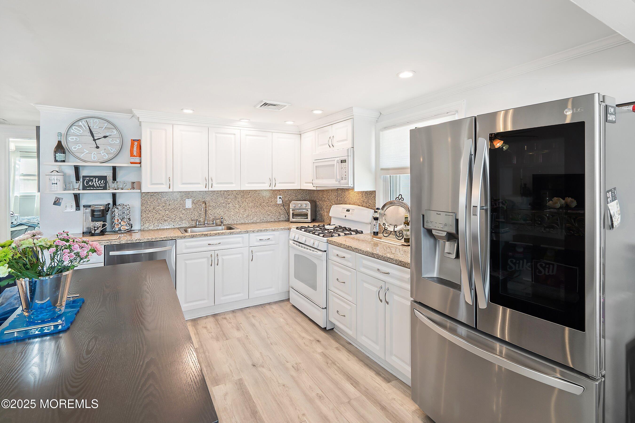 225 Rosewood Drive, Bayville, New Jersey image 11