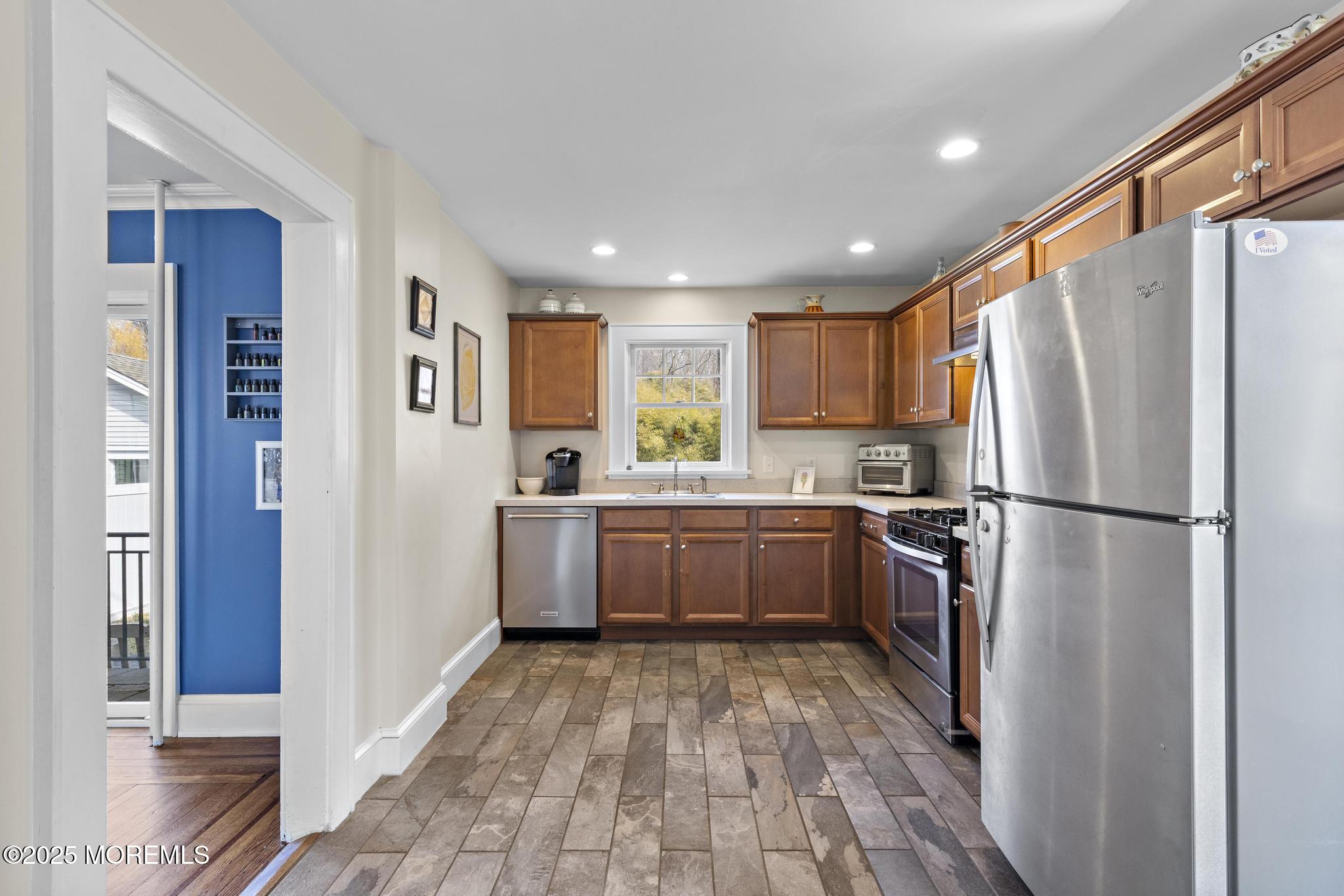 9 Riverview Avenue, Oceanport, New Jersey image 12