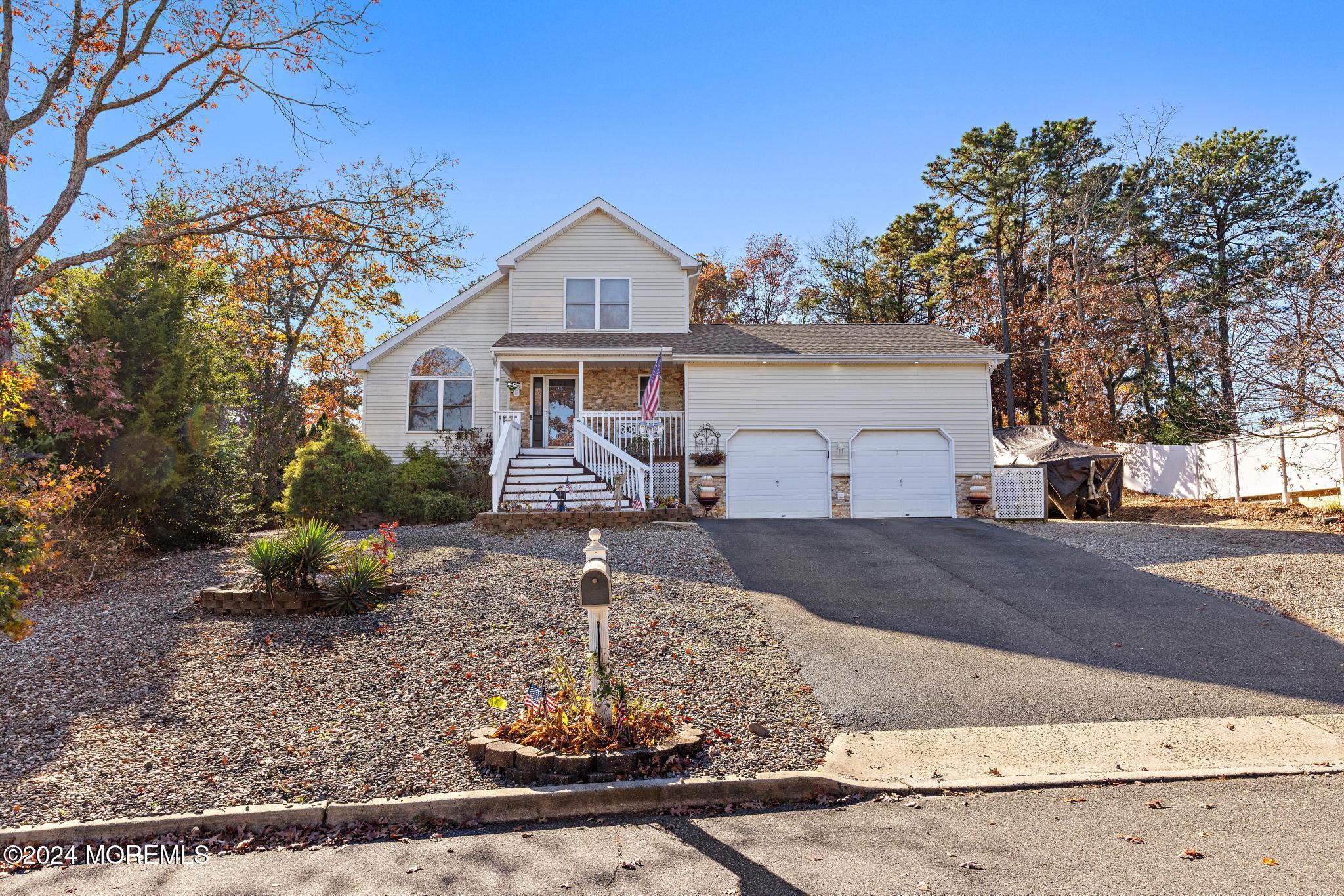 1057 Crew Lane, Manahawkin, New Jersey image 2