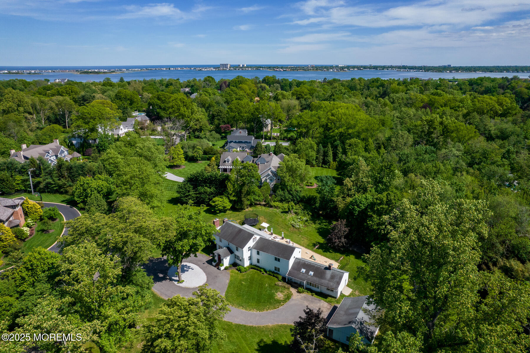 135 Rumson Road, Rumson, New Jersey image 2
