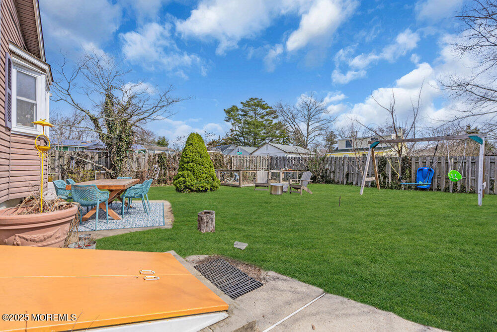202 Maple Avenue, Island Heights, New Jersey image 38