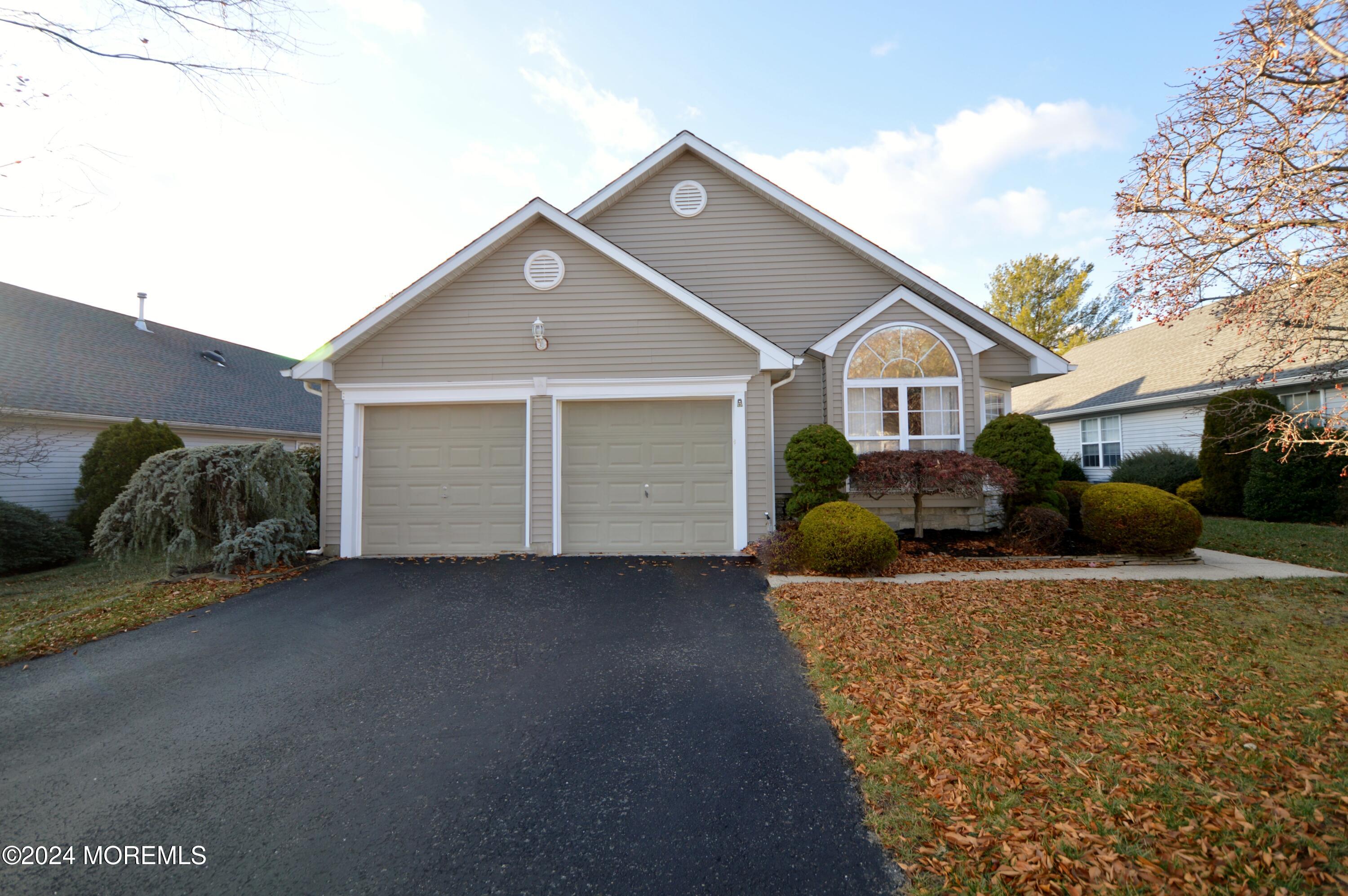 3300 Springer Lane, Toms River, New Jersey image 1