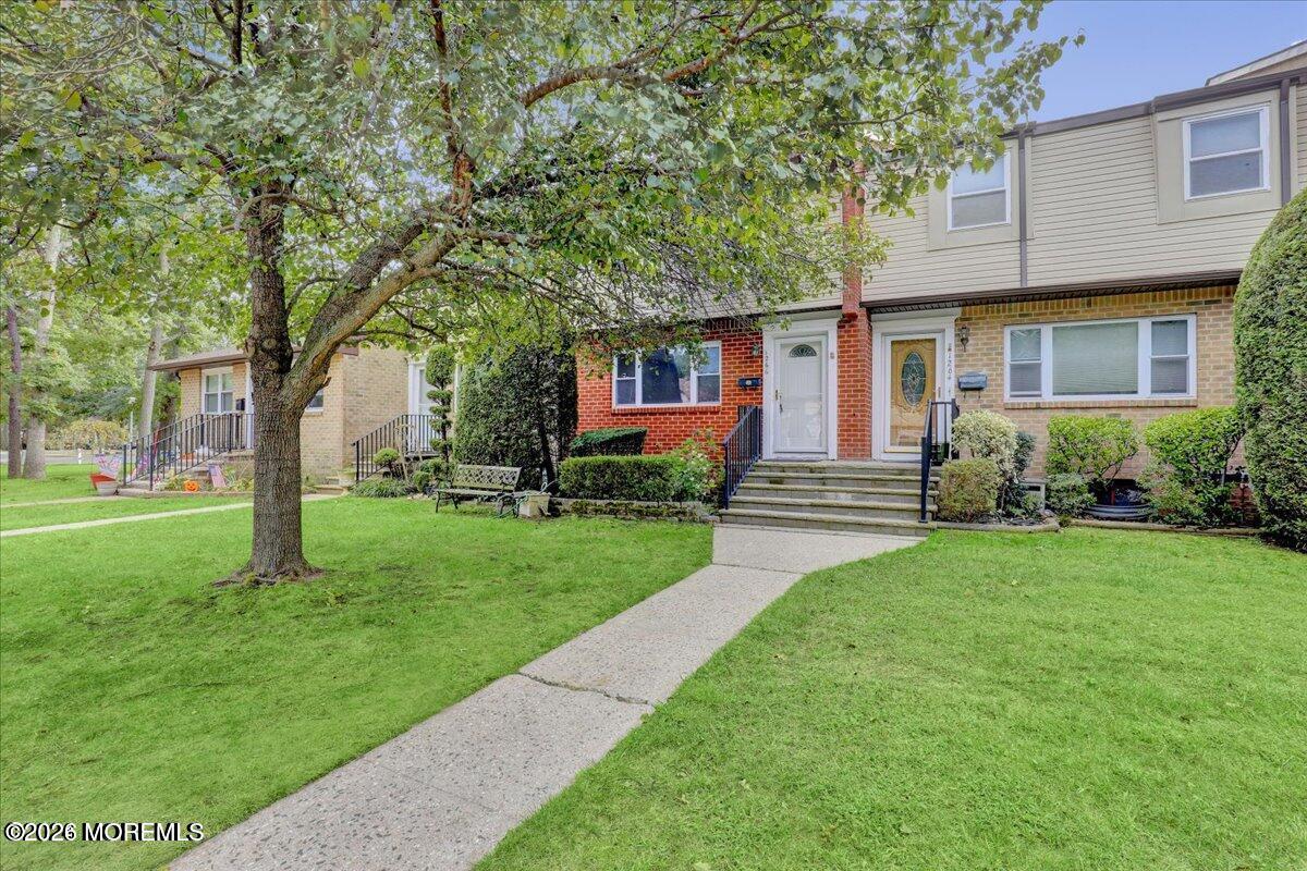 1266 Isadora Court 1266